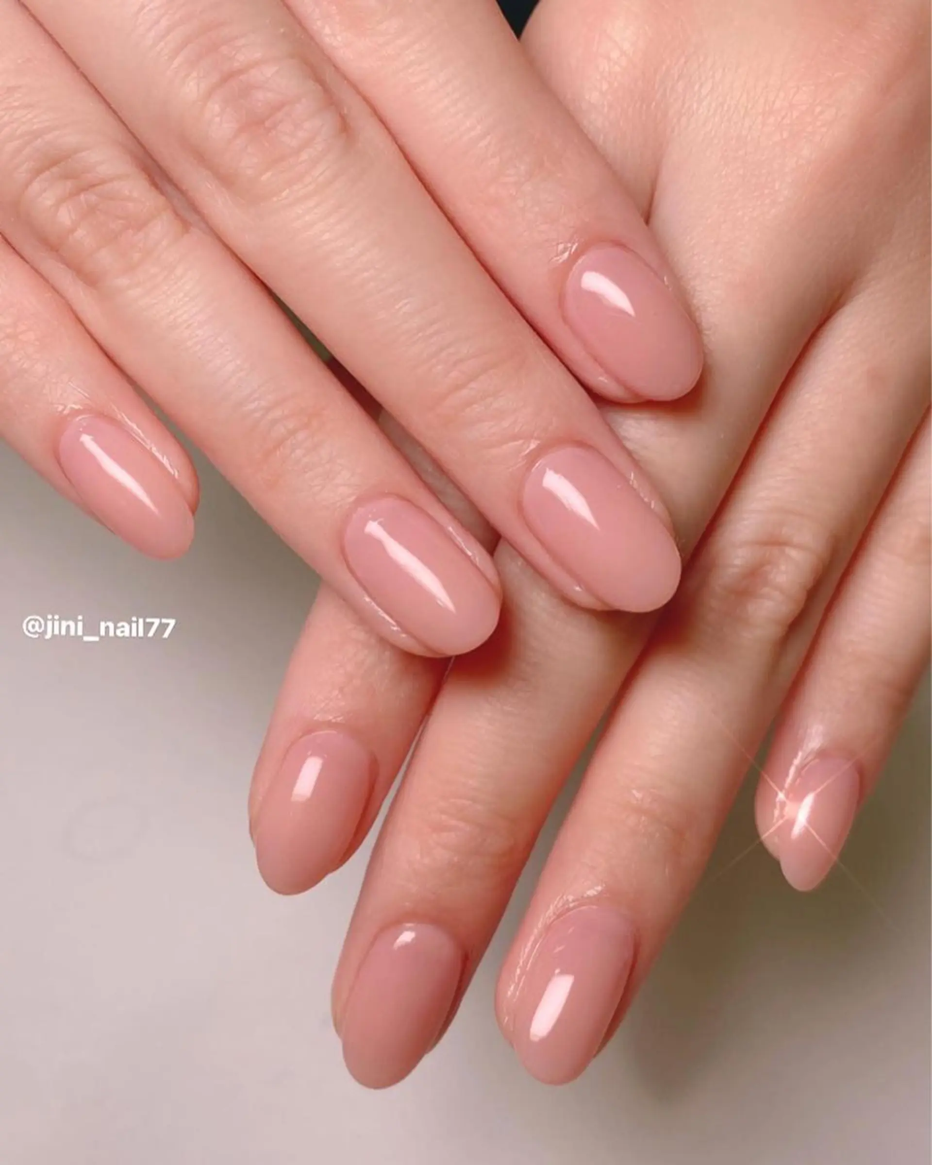 ネイル ハンドネイル JINI NAIL所属・ジニ ネイルのネイルデザイン