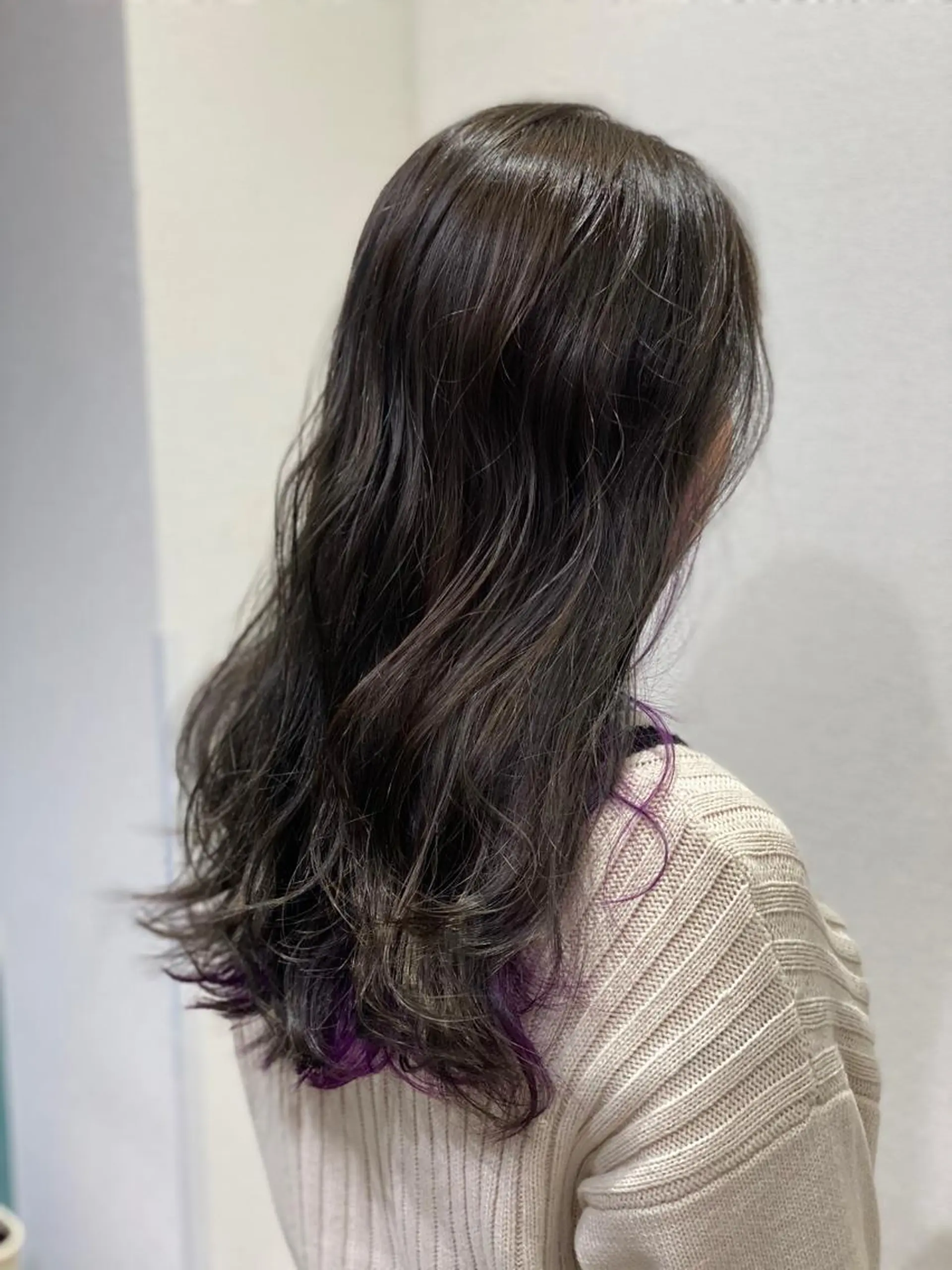 ロング カラー ダークグレー ダークグレージュ グレージュ パープルカラー 💎大人ハイライト 💎上杉一也💎のヘアスタイル