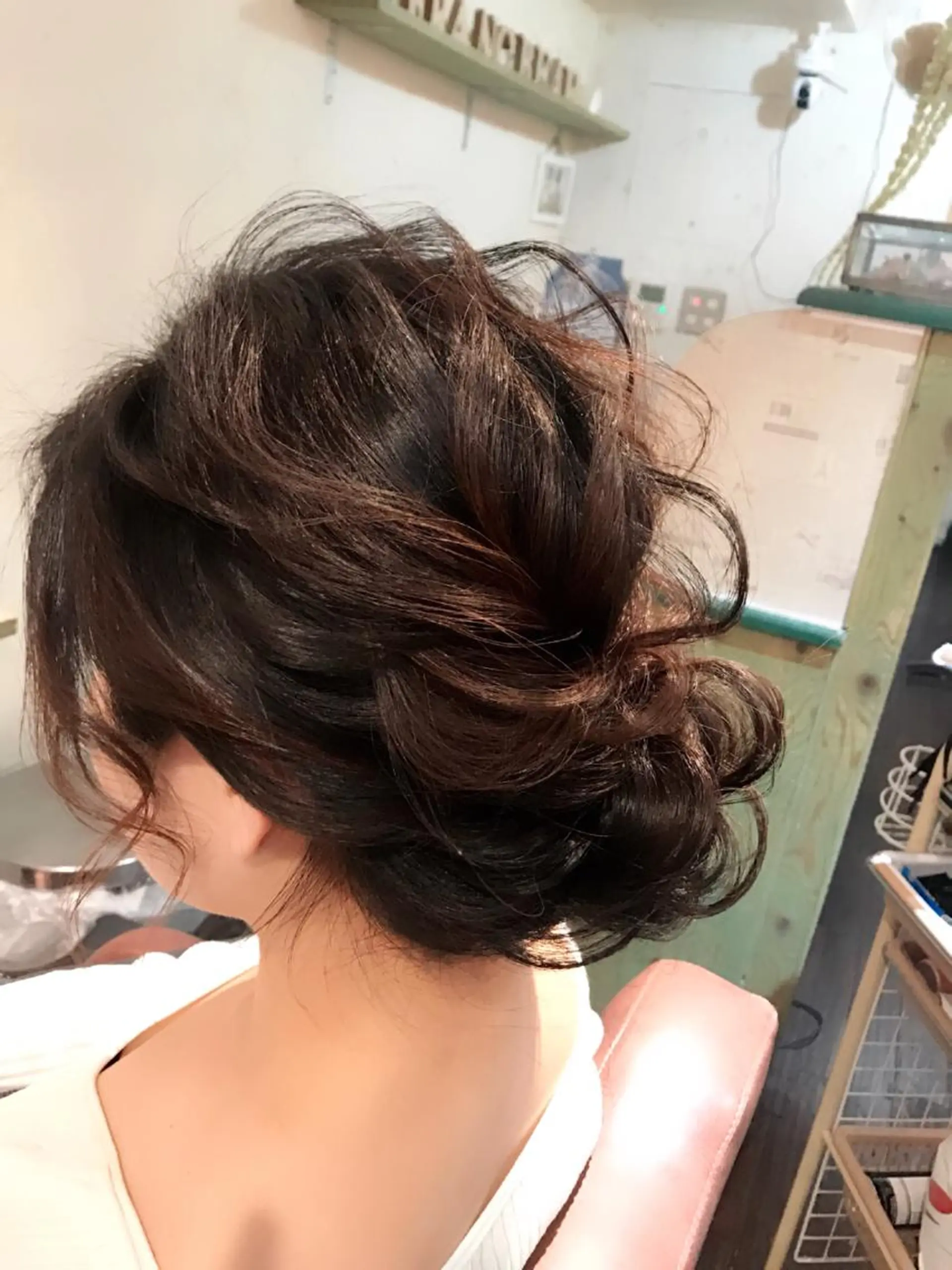 セミロング ヘアアレンジ 【カメレオン】 上村 祥子のヘアスタイル