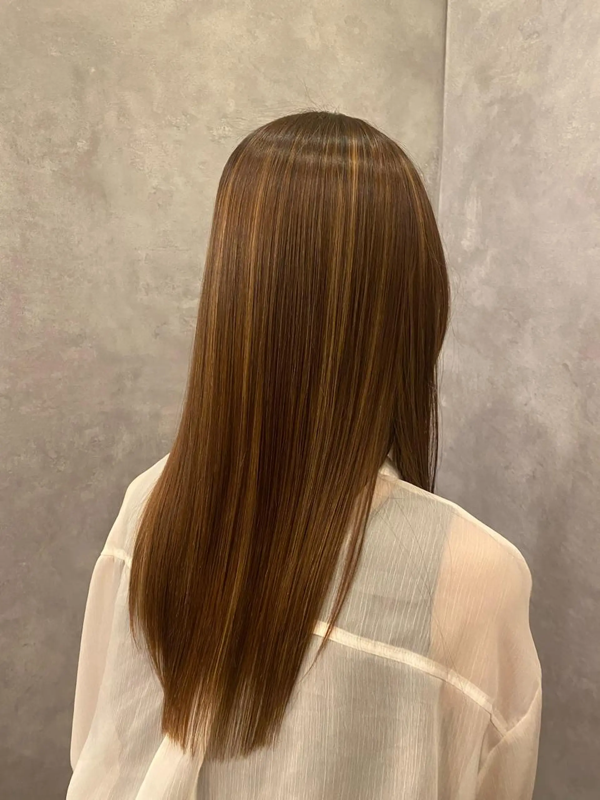 ロング カラー 水瀬 咲夏のヘアスタイル