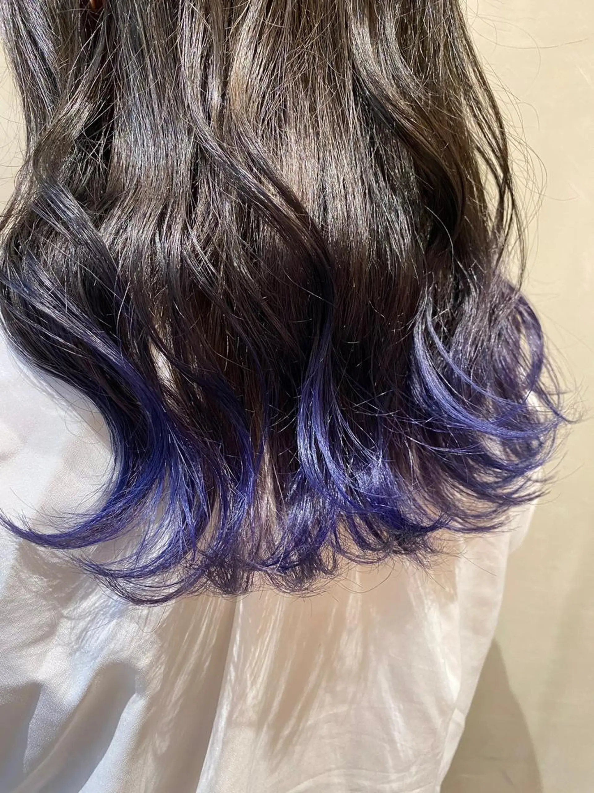 セミロング カラー バレイヤージュ ブリーチ 透明感カラー デザインカラー ダブルカラー ヘアカラー トリートメント 髪質改善/痛ませ ないカラー/西村航大のヘアスタイル