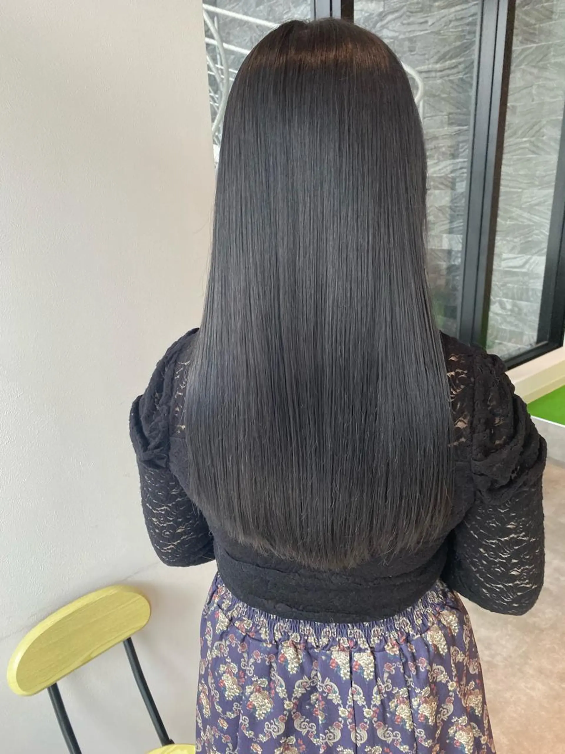 ロング カラー ブリーチ グレージュ 髪質改善 カット ヘアカラー トリートメント オスズ 🎀´-のヘアスタイル