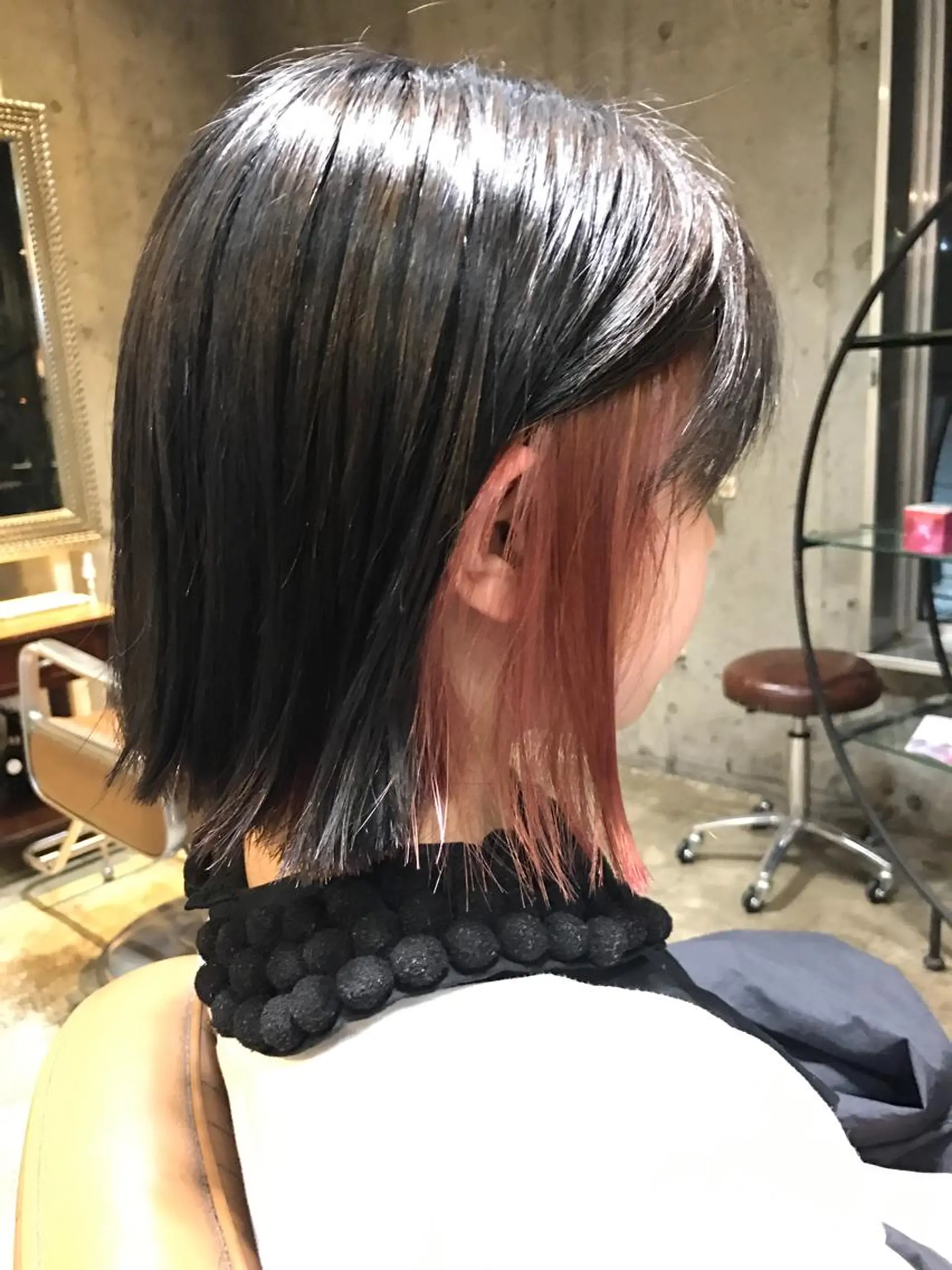 ショート カラー パーマ ヘアアレンジ マツエク・マツパ ダブルカラー ピンクカラー カラーマツエク サロンドミルク 原宿のヘアスタイル