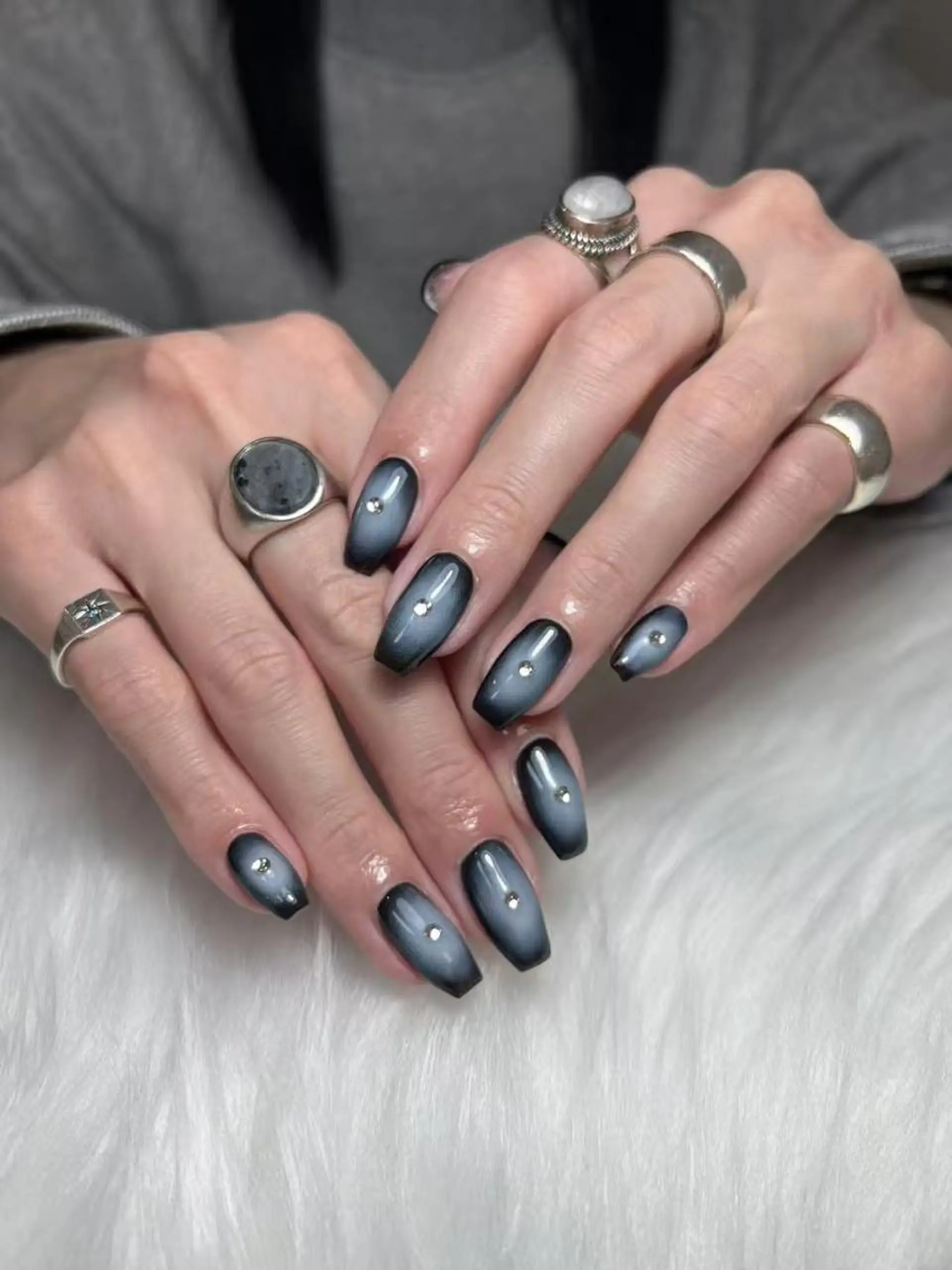 ネイル ハンドネイル ハンドケア DEMAIN- 🌹のネイルデザイン