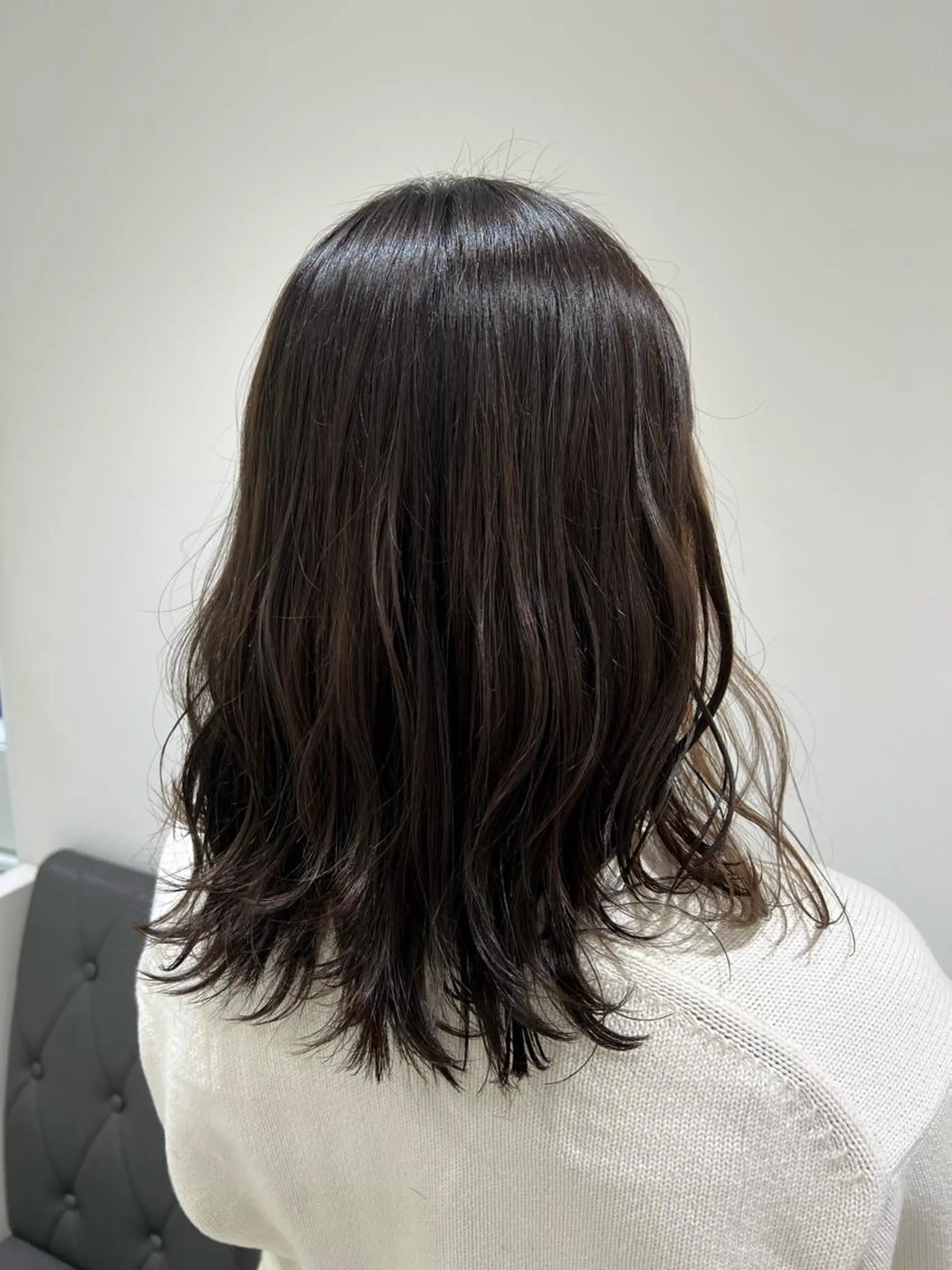ミディアム カラー 透明感カラー グレージュ ヘアカラー トリートメント 【暖色カラー特化】 中山由梨のヘアスタイル