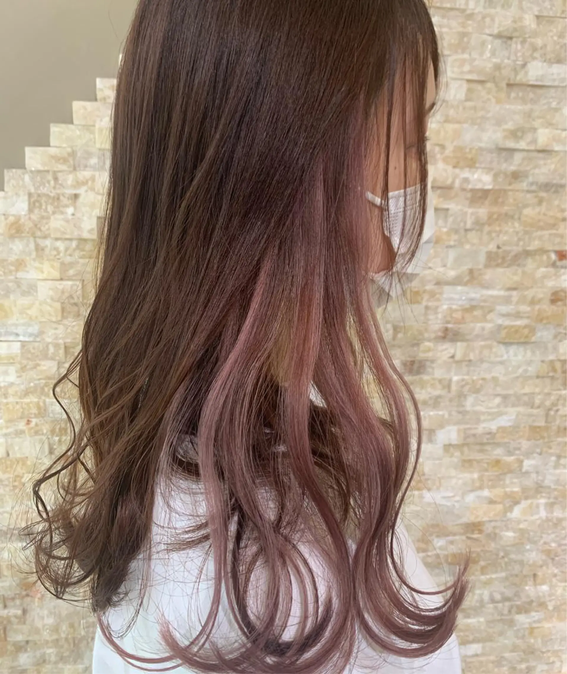 ロング カラー シールエクステ イヤリングカラー ピンクカラー エクステ エクステ×ハイトーン 🌈KEISUKEのヘアスタイル