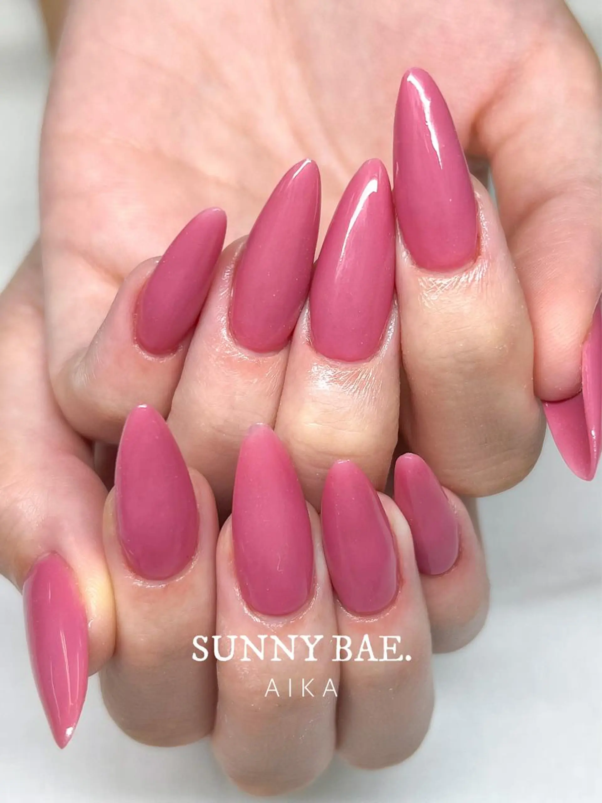 ロング ネイル ロング アートネイル ジェルネイル キラキラネイル ロングネイル SUNNY BAE.所属・Made By AIKAのネイルデザイン