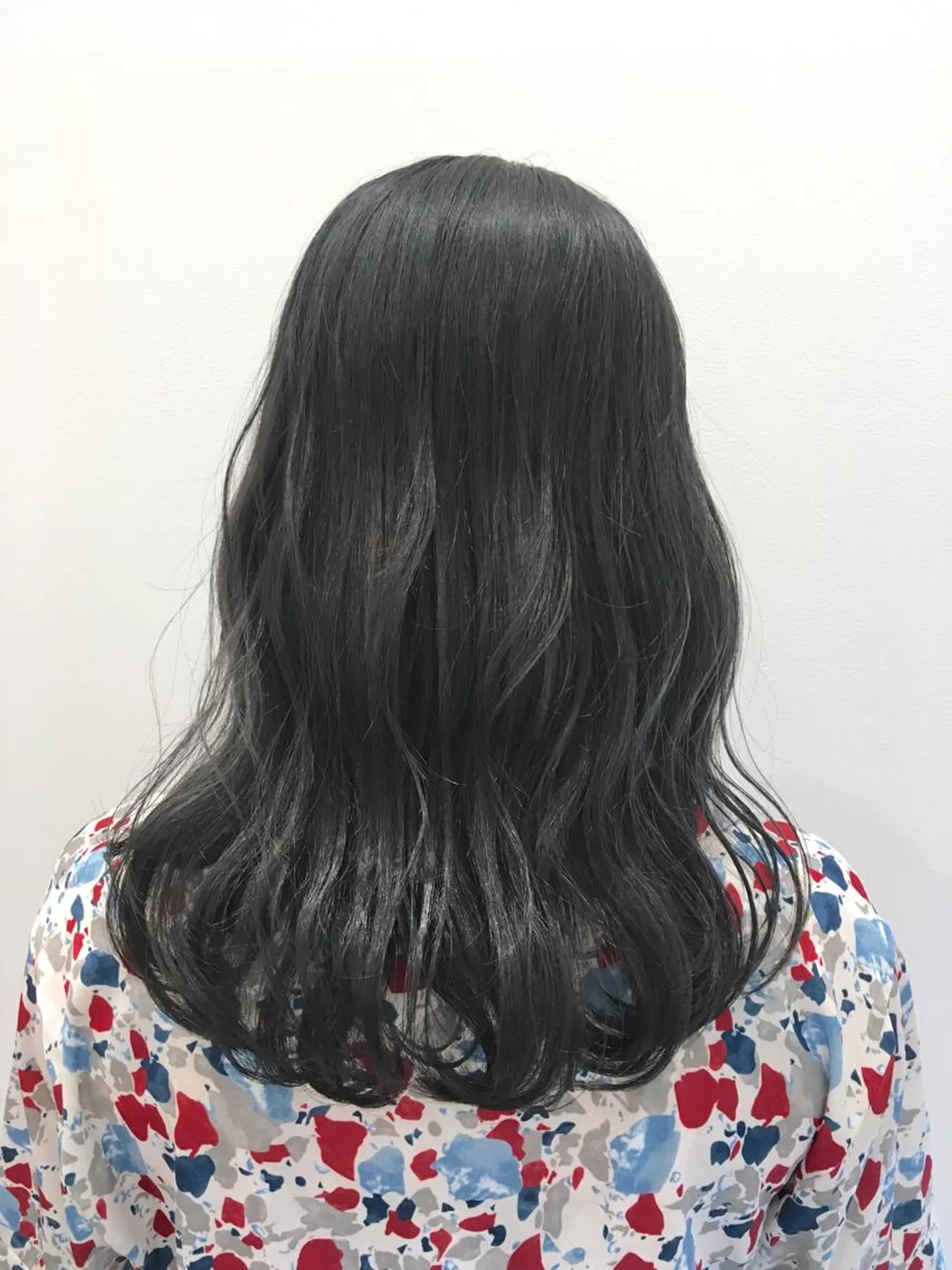 セミロング カラー ダークグレー ダークグレージュ グレージュ ヘアカラー トリートメント ヘッドスパ ヘアセット go today shaire salon 本店所属・yoshi ☆のヘアスタイル