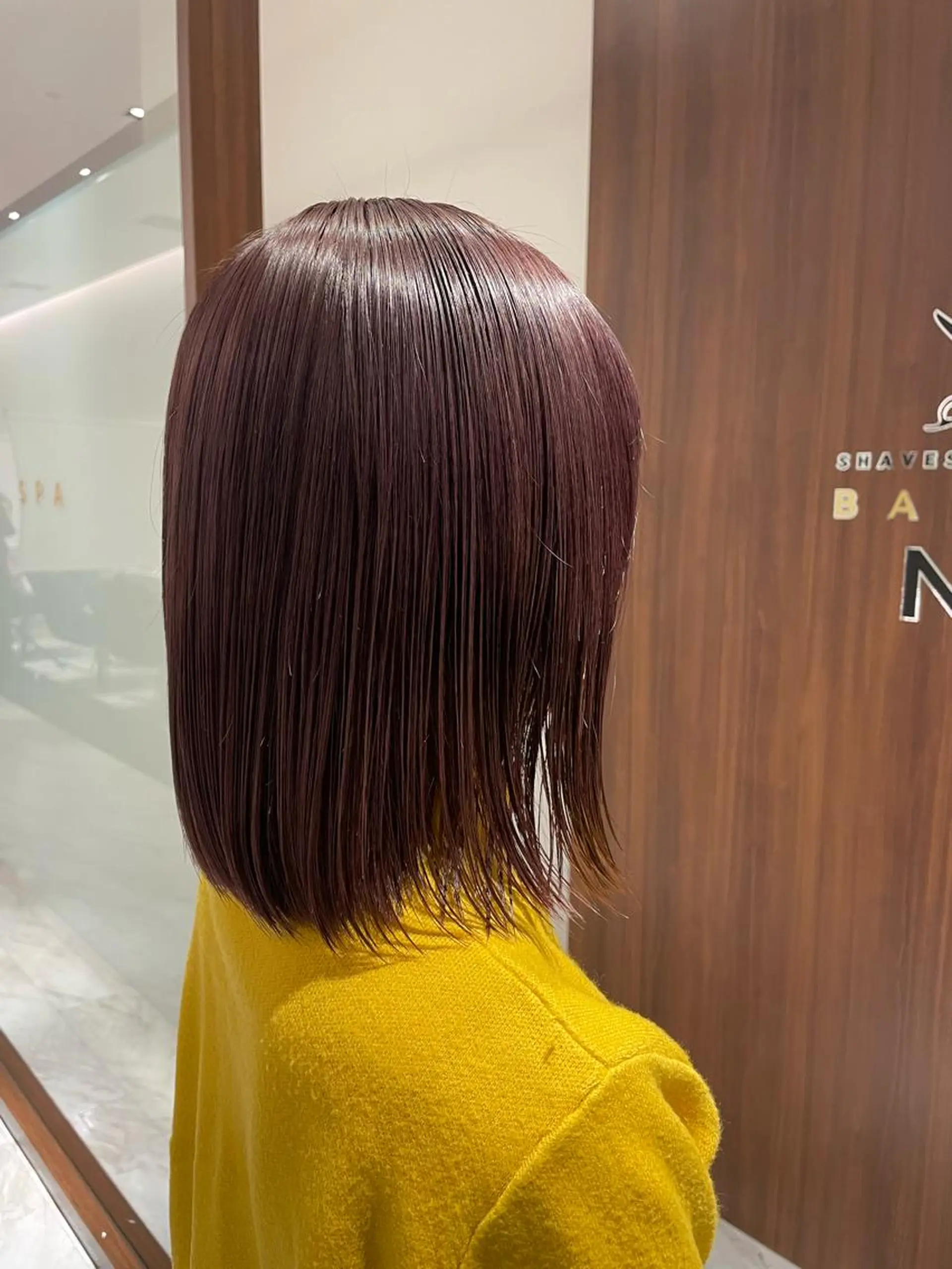 ミディアム カラー ウォーレントリコミ  ニューヨーク所属・西梅田直結🌹 若林梨音のヘアスタイル