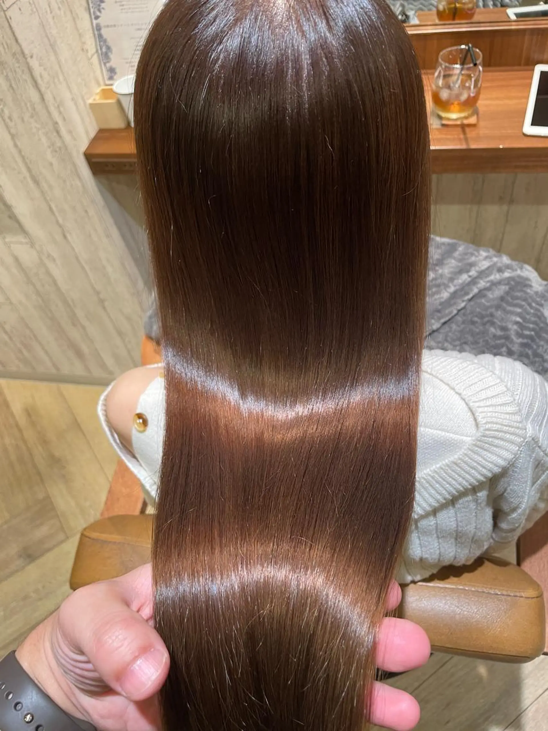 ロング カット ヘアカラー トリートメント AROUND hair lounge所属・髪質改善専門美容室 Reshilリシルのヘアスタイル