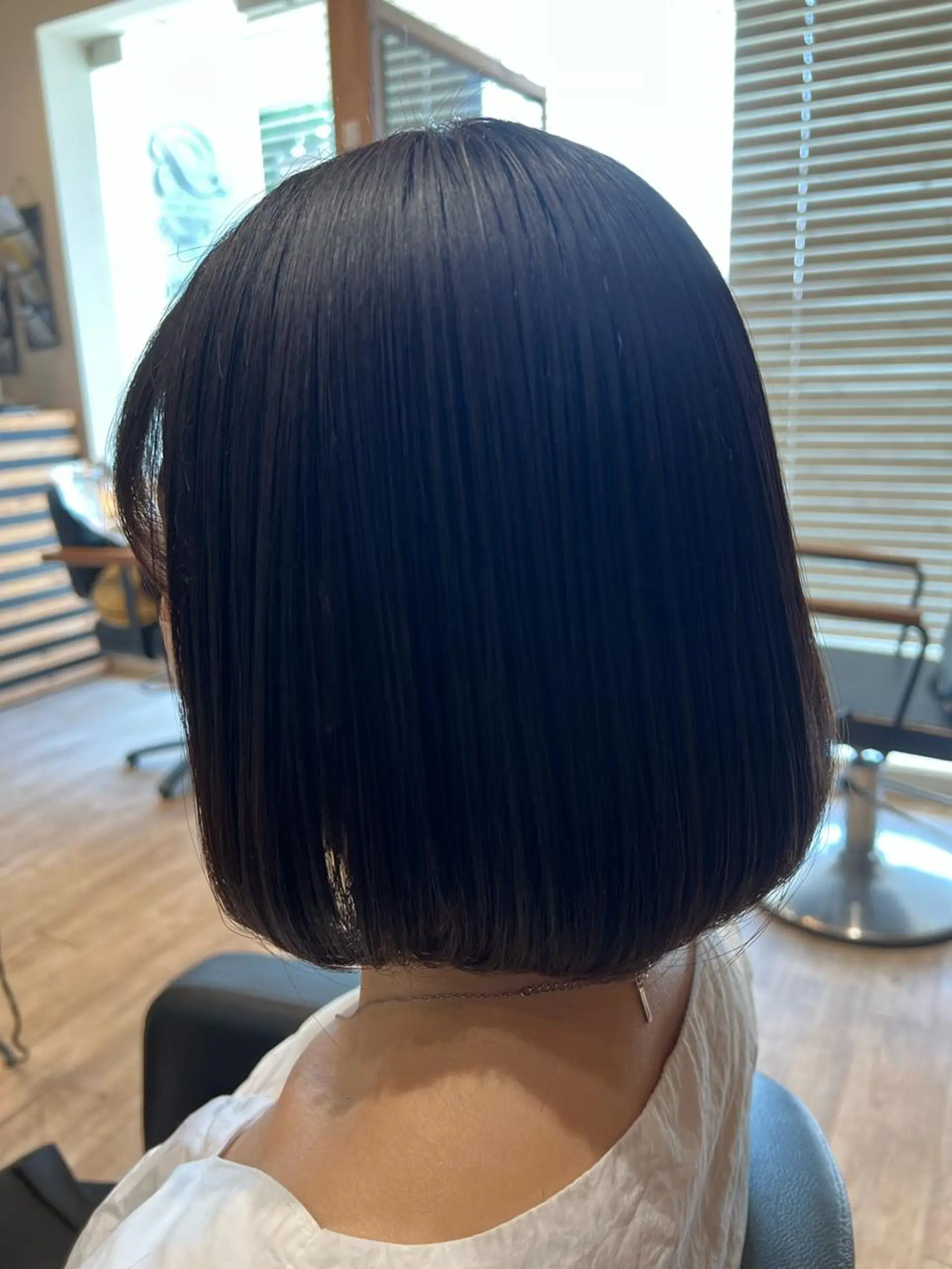 ミディアム パーマ 縮毛矯正 トリートメント 関口 友行のヘアスタイル