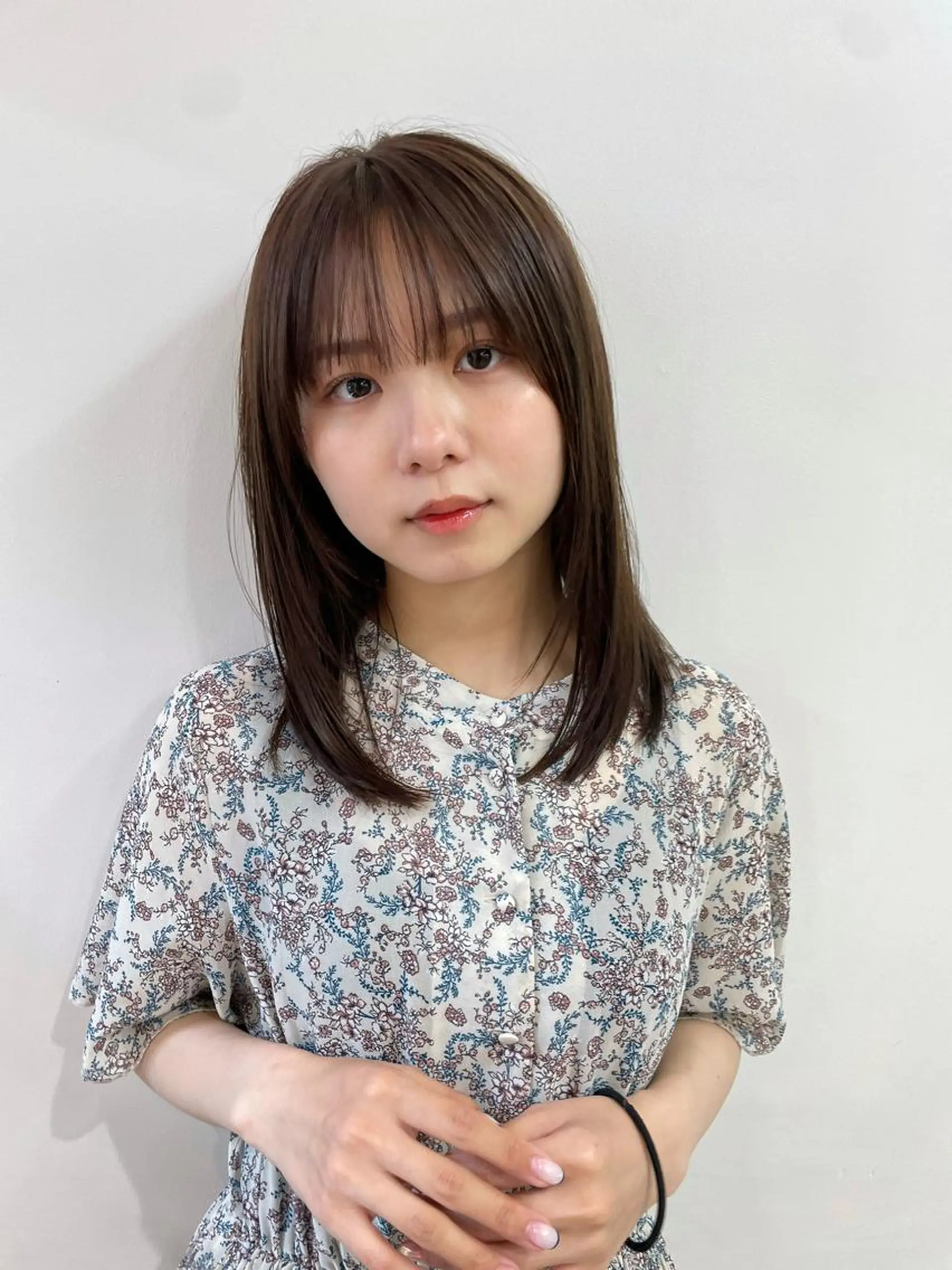 ミディアム レイヤーカット カット ヘアカラー ❤️ショートカット ・顔周りカット❤️のヘアスタイル