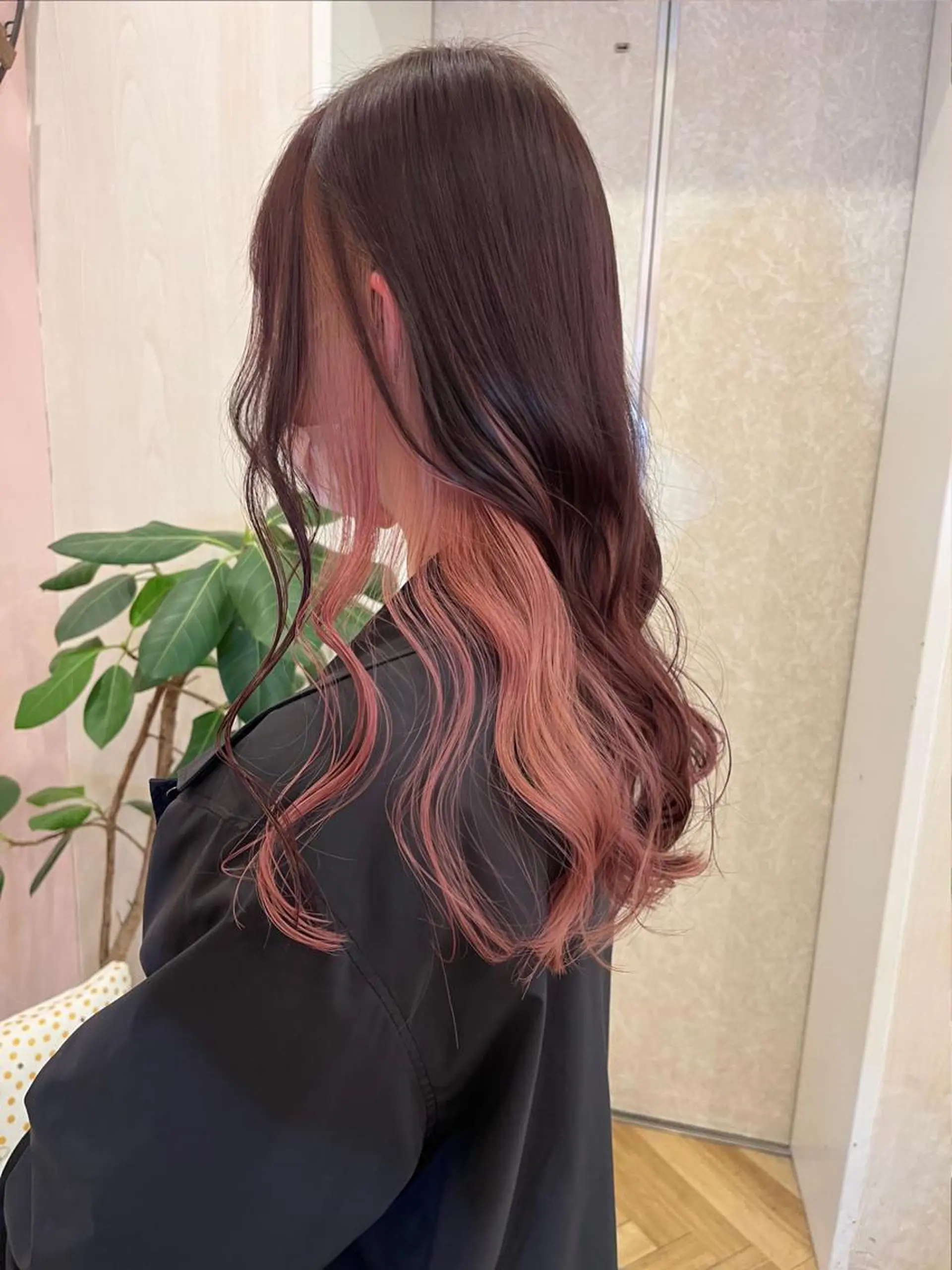 ロング カラー ヘアアレンジ インナーカラー ブリーチなし/ レイヤー🌿runaのヘアスタイル