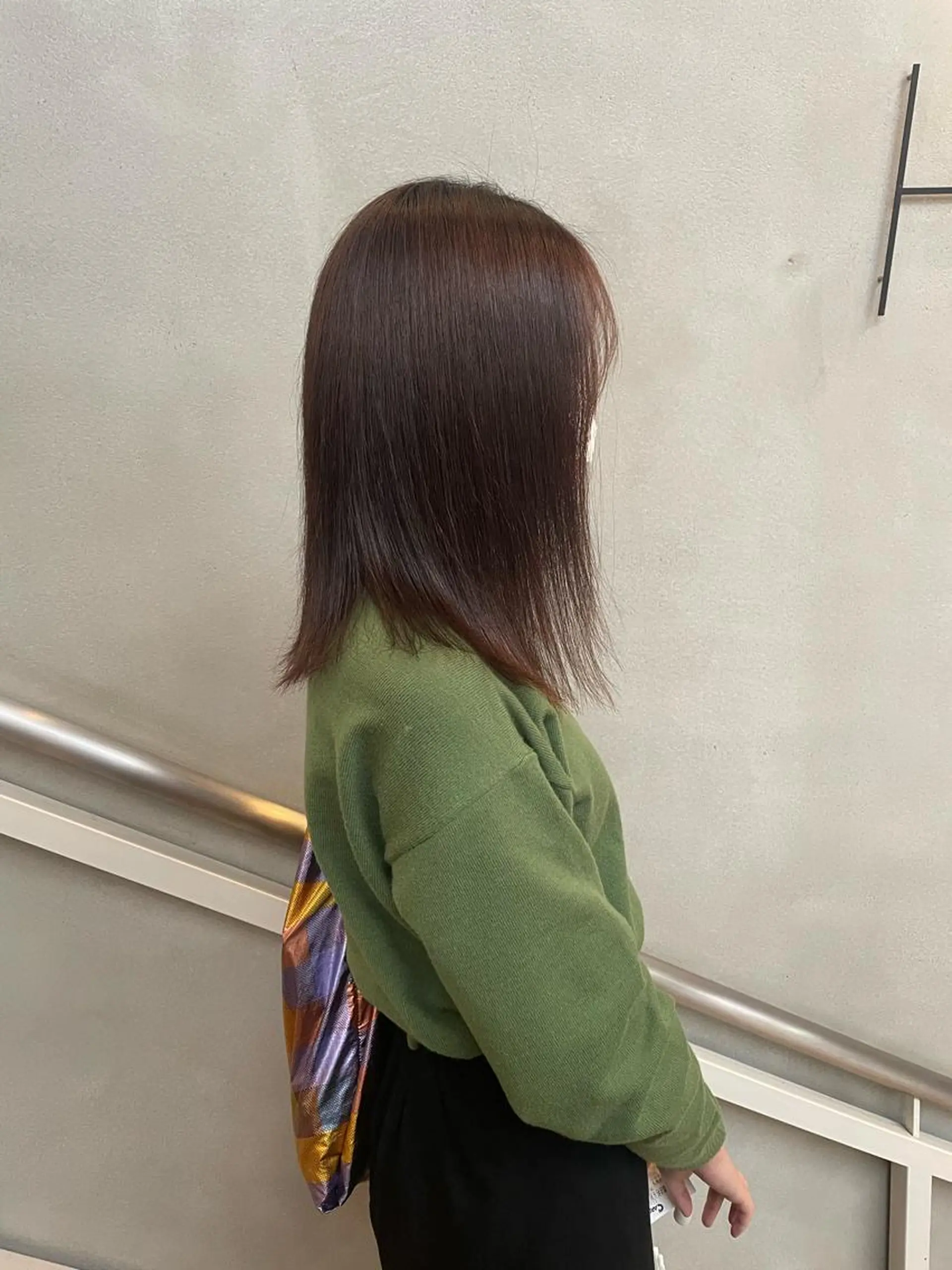 ミディアム カラー 佐藤 永夏のヘアスタイル