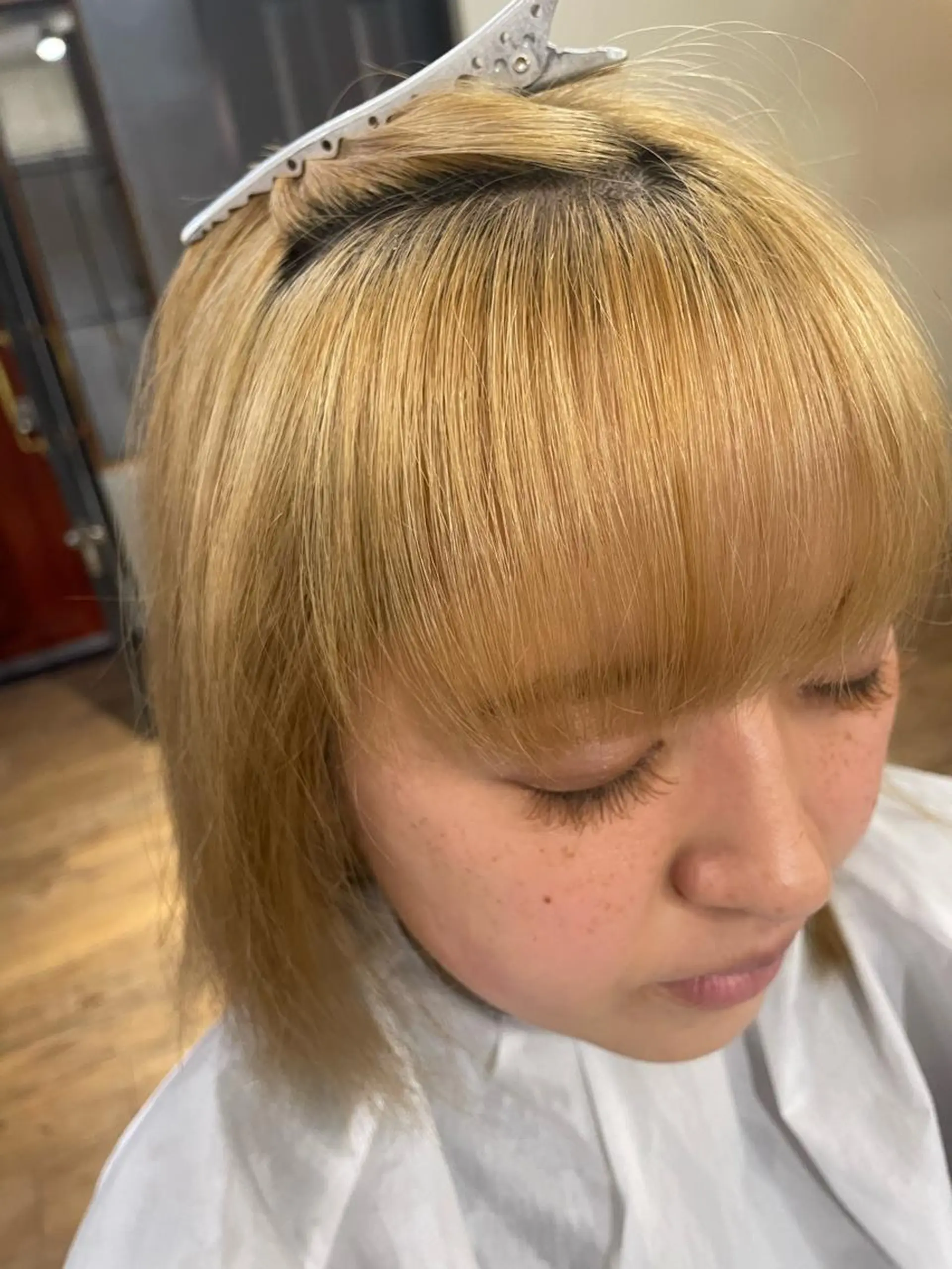 セミロング 髪質改善 酸性ストレート 齋藤 リクのヘアスタイル