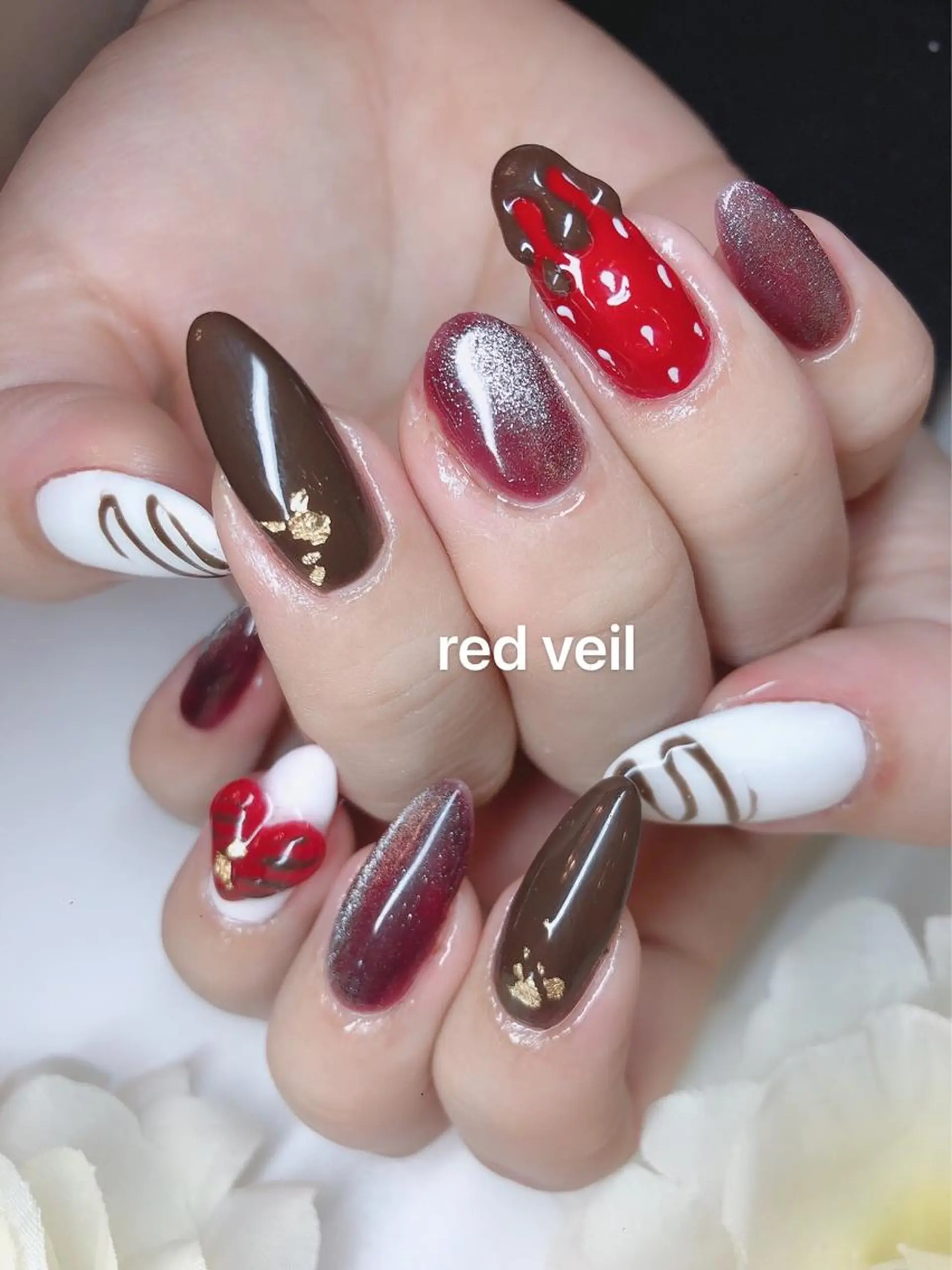 セミロング ネイル 長さ出し専門 nynaのネイルデザイン