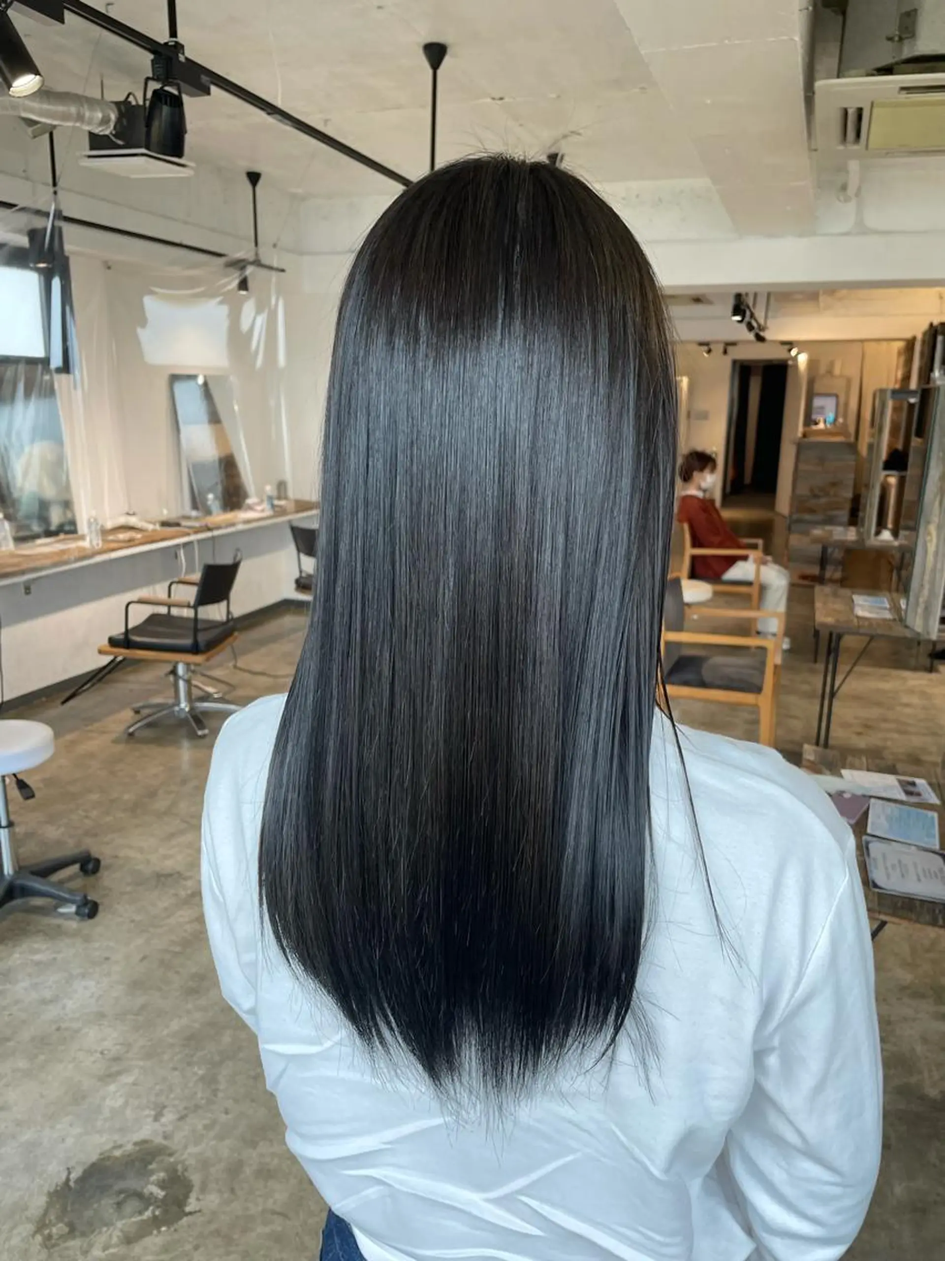 セミロング カラー ケアカラー ヘアカラー トリートメント ハイトーン/レイヤー /ケアブリーチ石川治のヘアスタイル