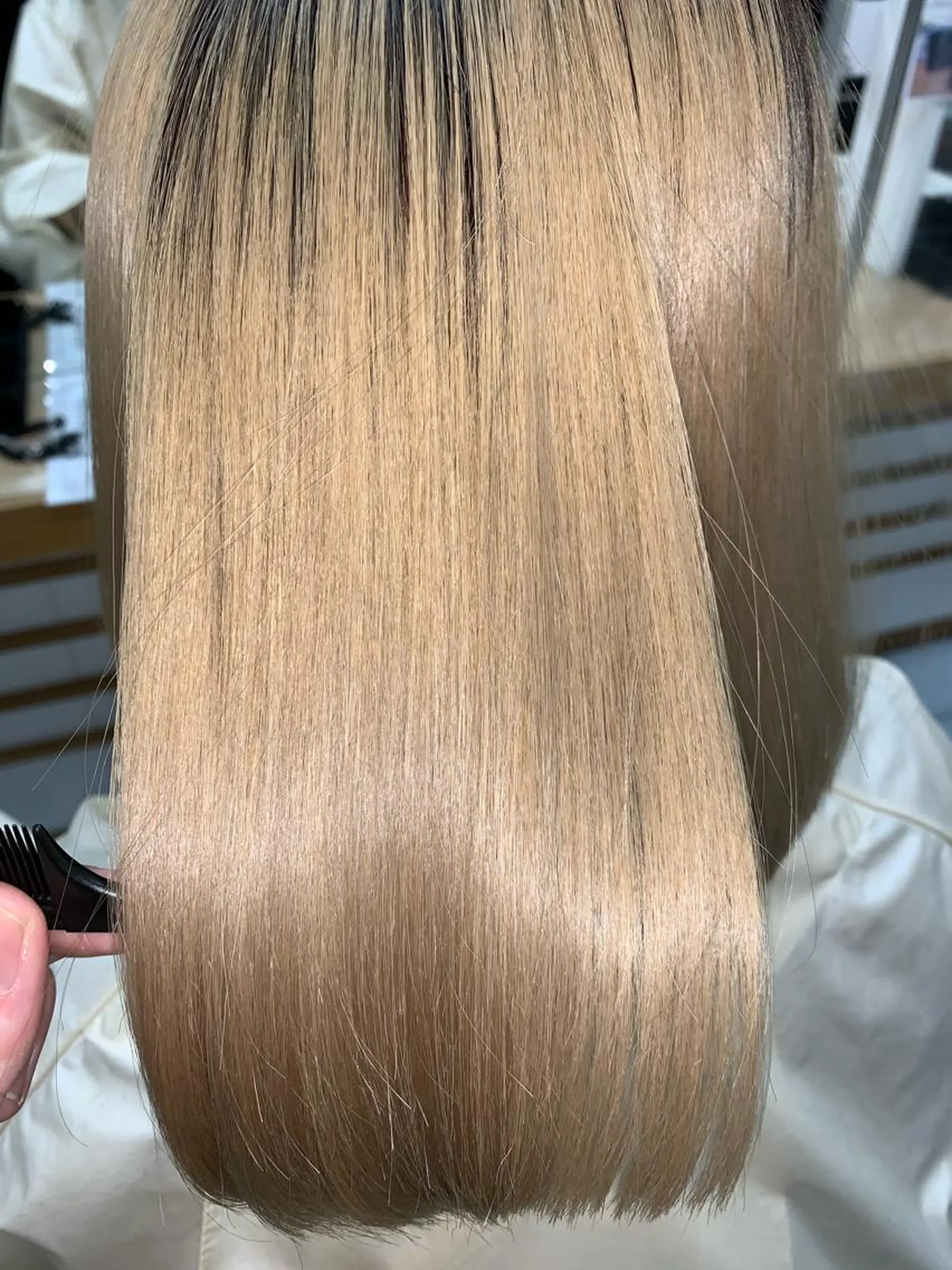 ミディアム カラー パーマ ハイトーンカラー ストレートパーマ カット ヘアカラー 縮毛矯正 髪質改善/縮毛矯正 /ブリーチ矯正/岡部のヘアスタイル