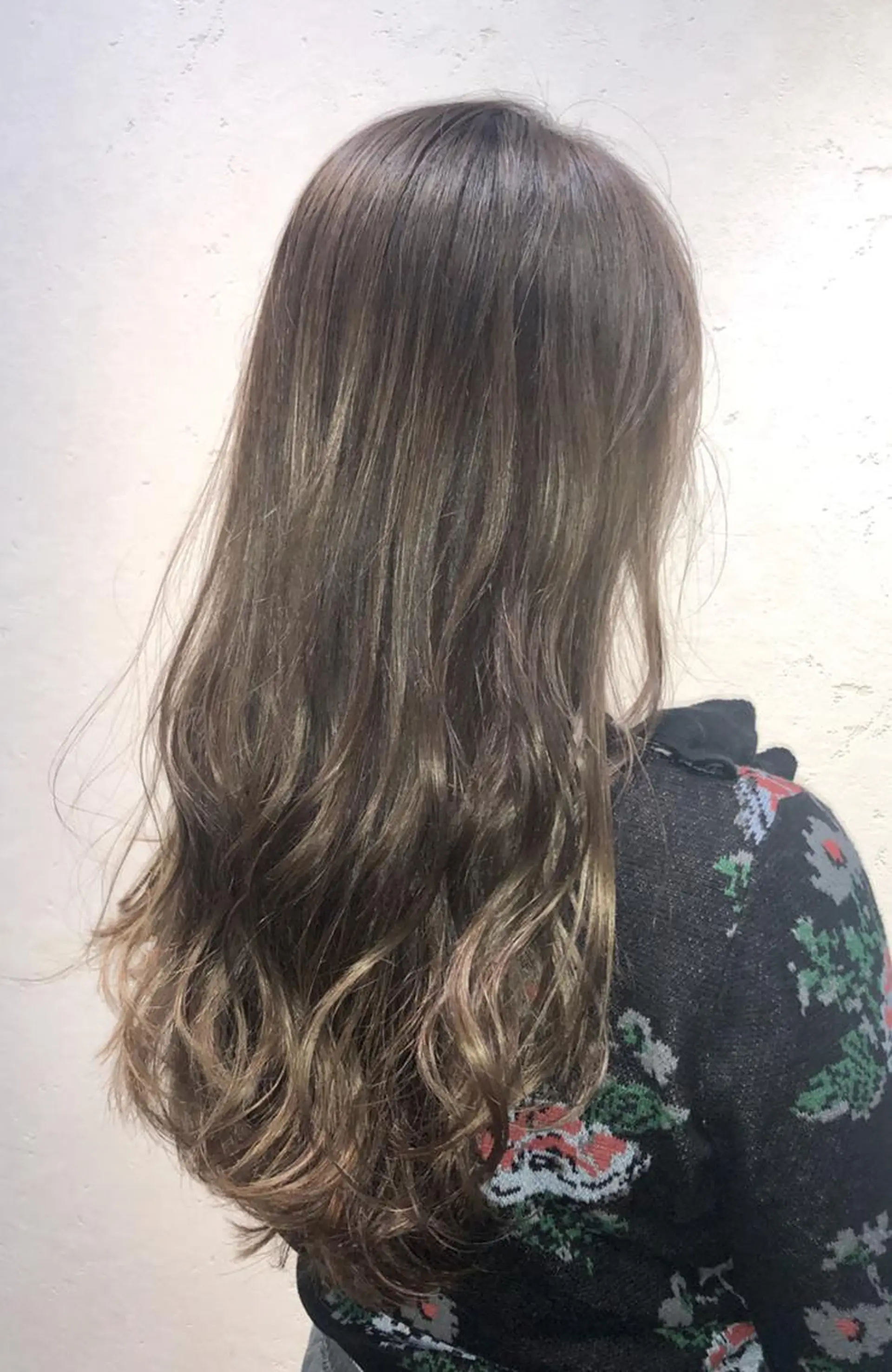 ロング カラー ベージュカラー ブラウンカラー ブラウンベージュ 艶質改善/縮毛矯正 ササキナツミのヘアスタイル