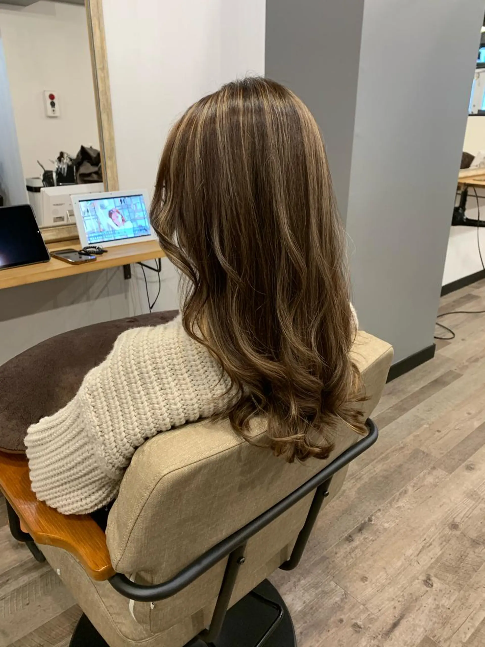 セミロング 堀田 英樹のヘアスタイル