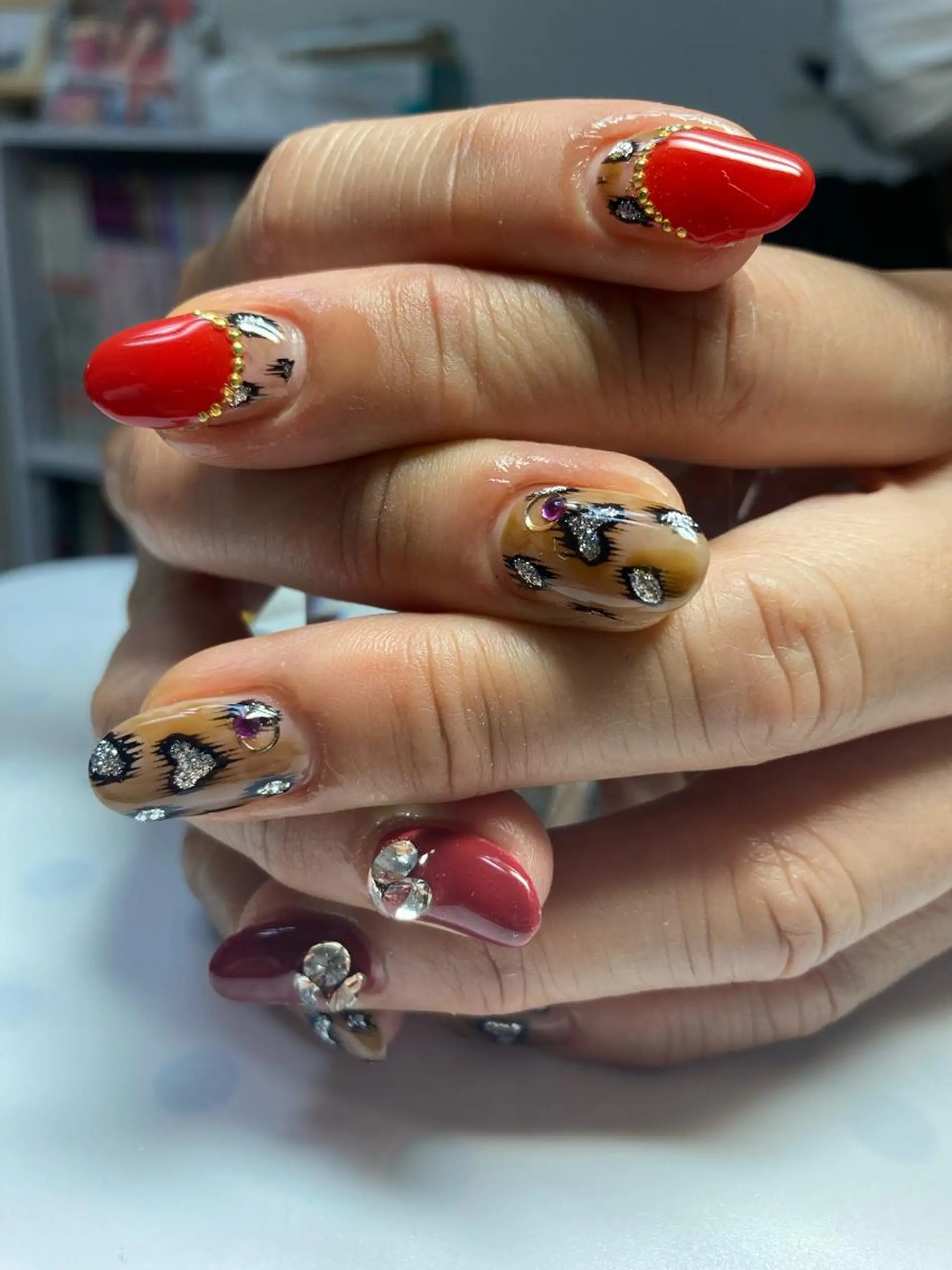 ミディアム ネイル nail yukkoのネイルデザイン