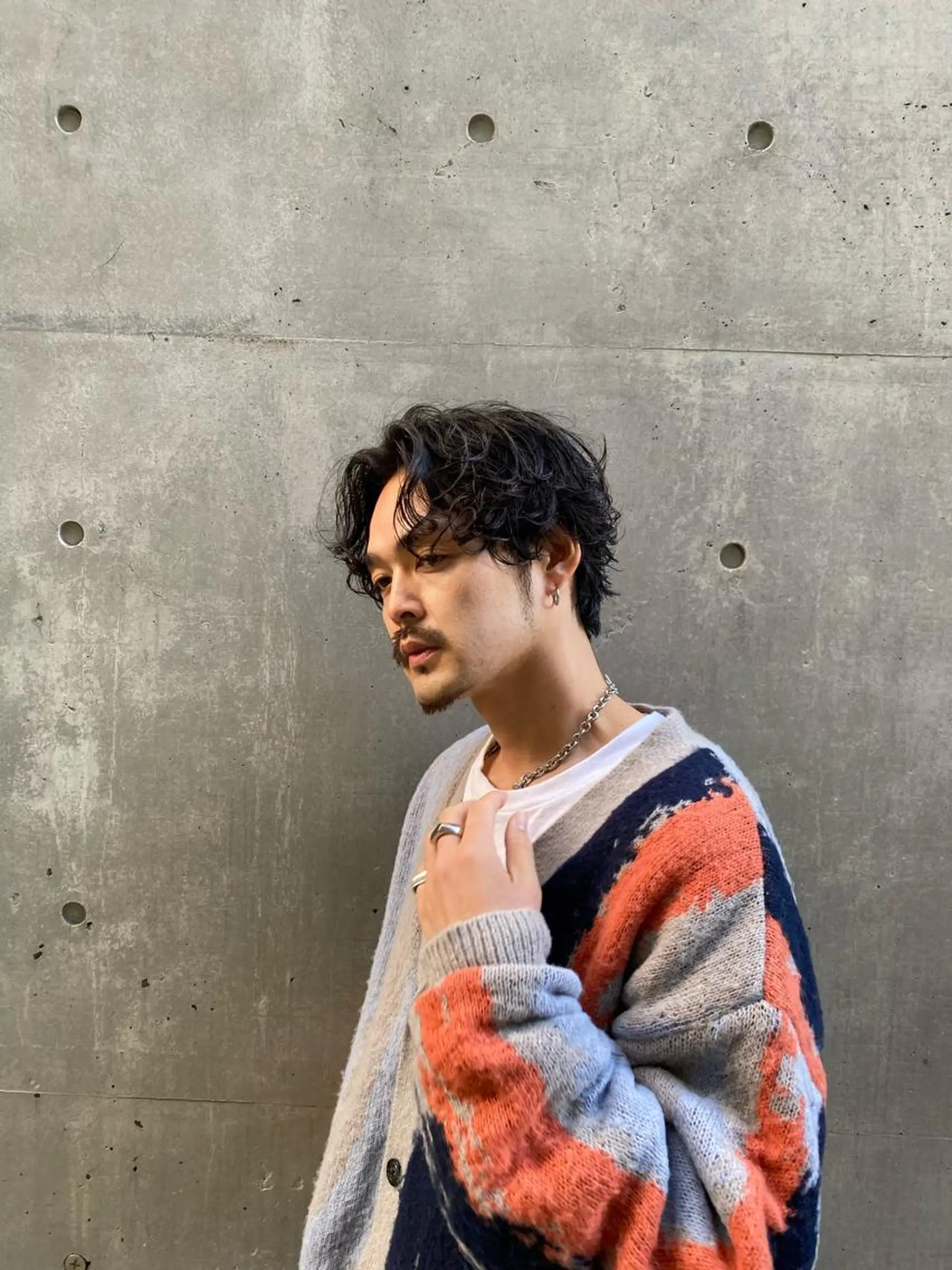 メンズ 透明感ブリーチ/ メンズパーマのヘアスタイル