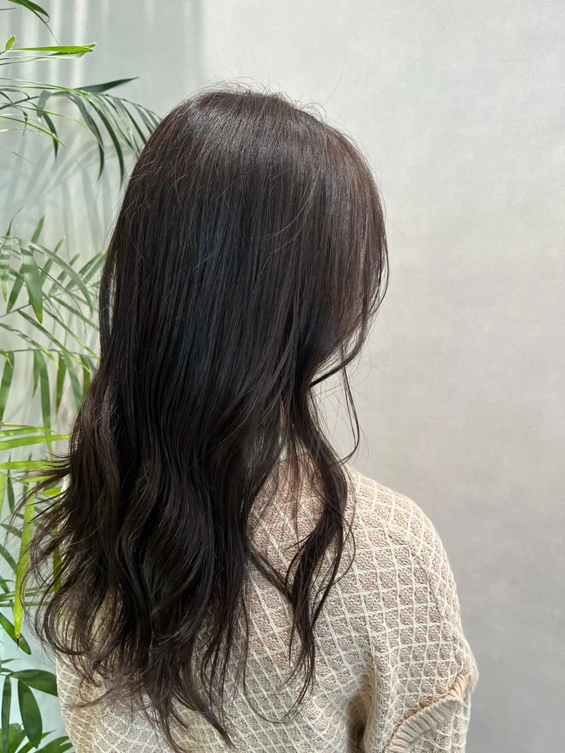 セミロング AVANCE.西宮北口所属・AVANCE. 古川楓のヘアスタイル