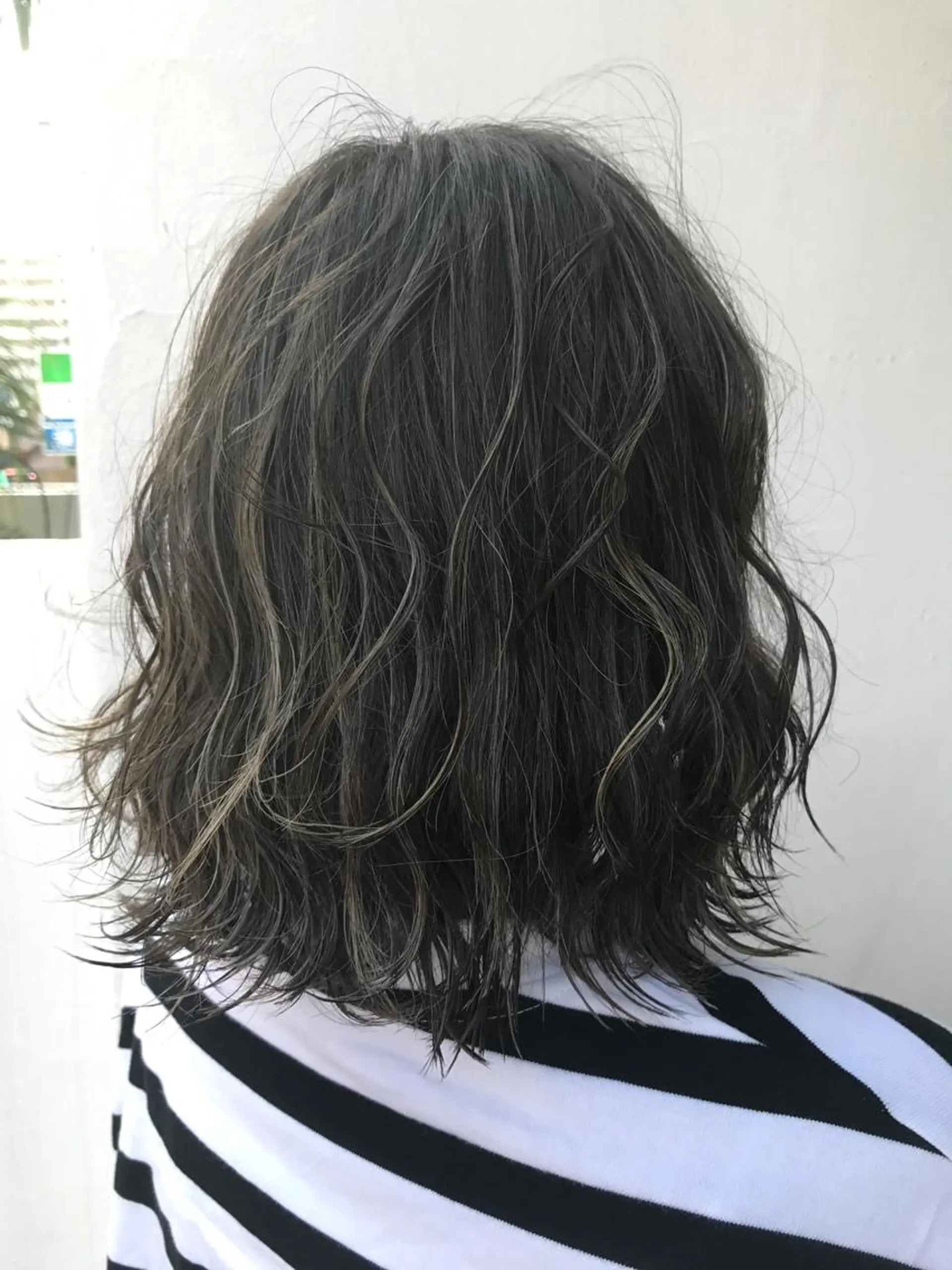 ミディアム カラー ハイライトカラー ハイライト メンズカット特化柏駅 徒歩3分LOUのヘアスタイル