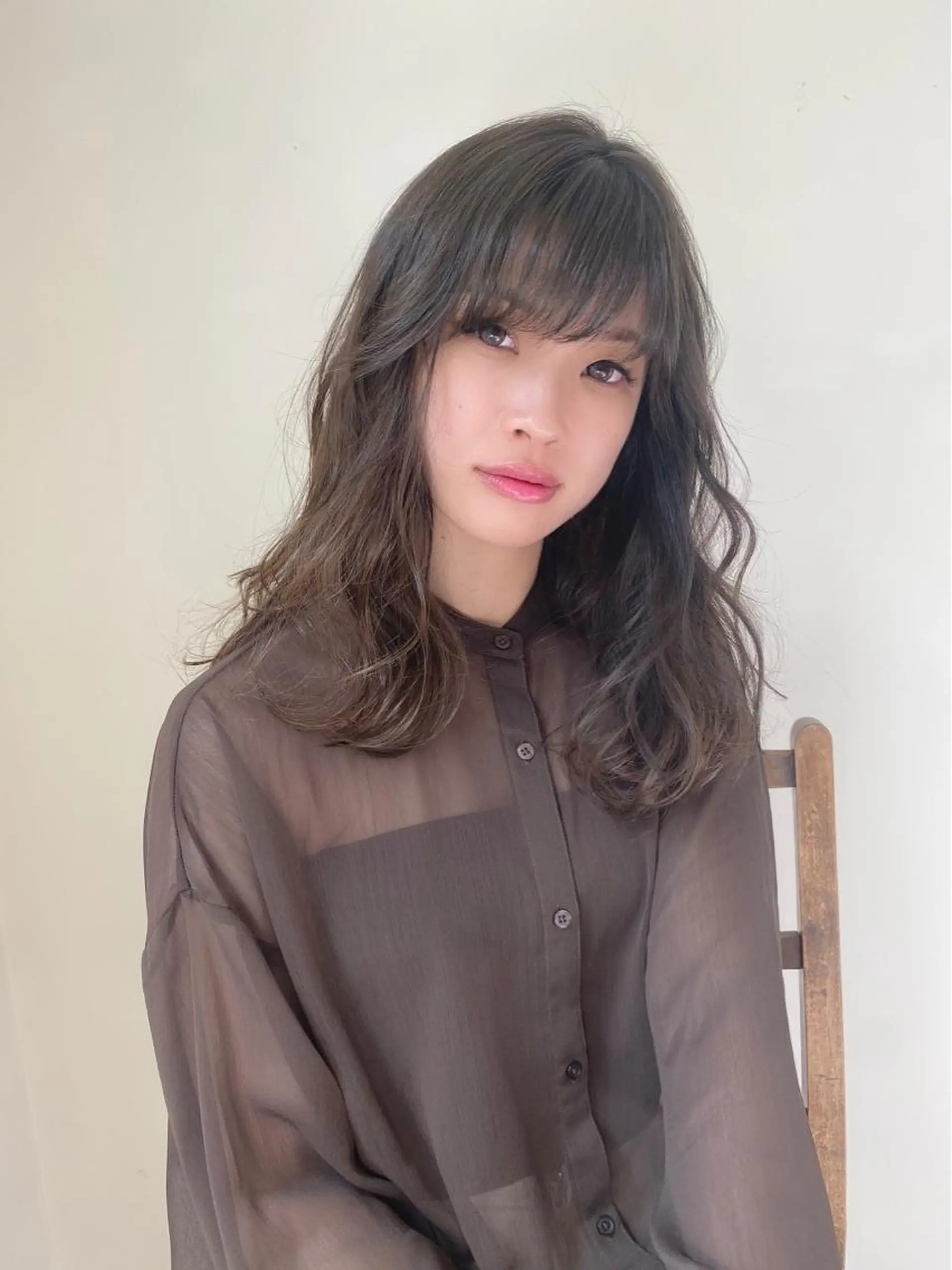 セミロング 三好 美里のヘアスタイル