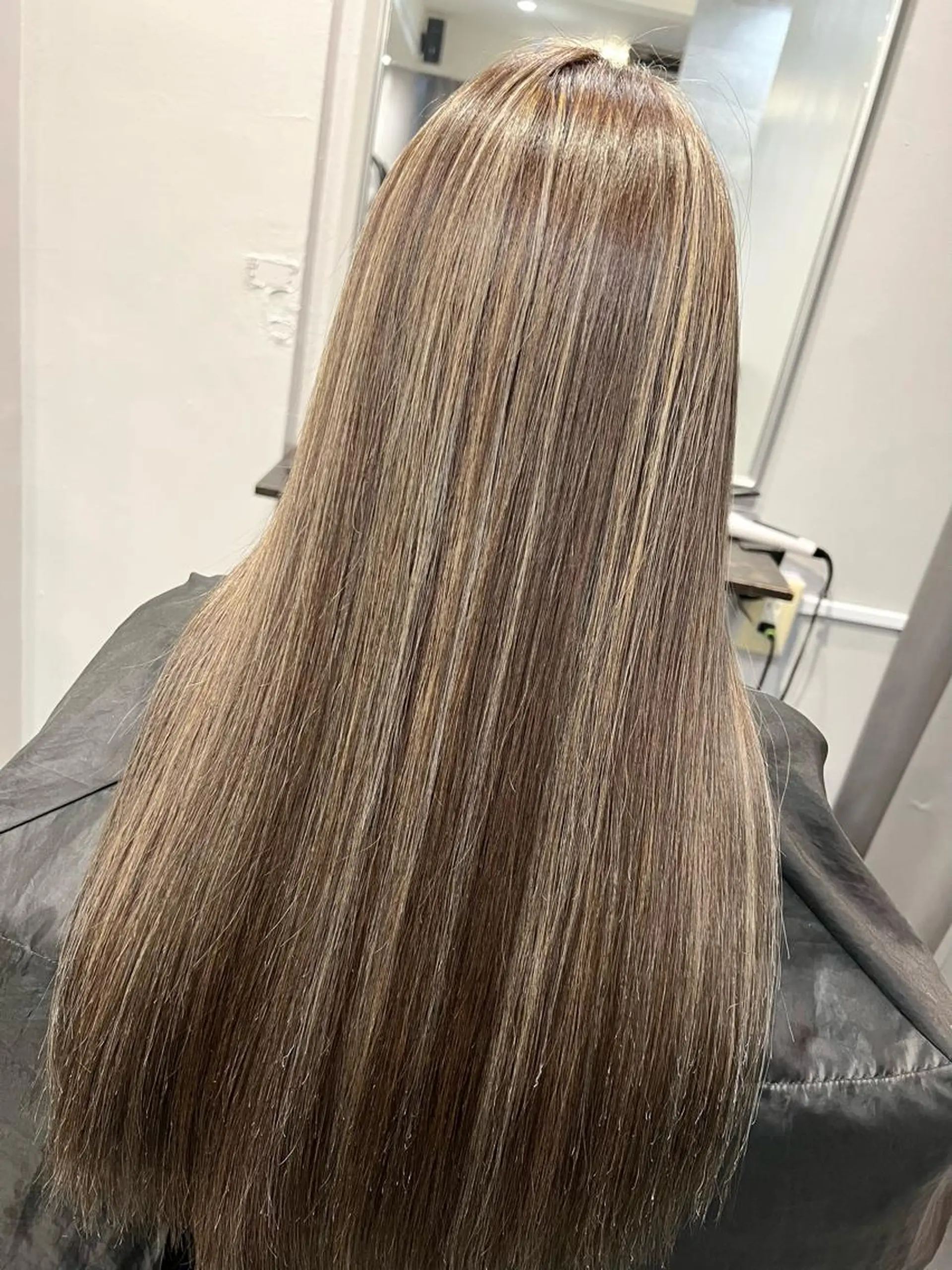 ロング ヘアカラー 縮毛矯正 トリートメント Bear(ベア)所属・KYOKO 【Bear】のヘアスタイル