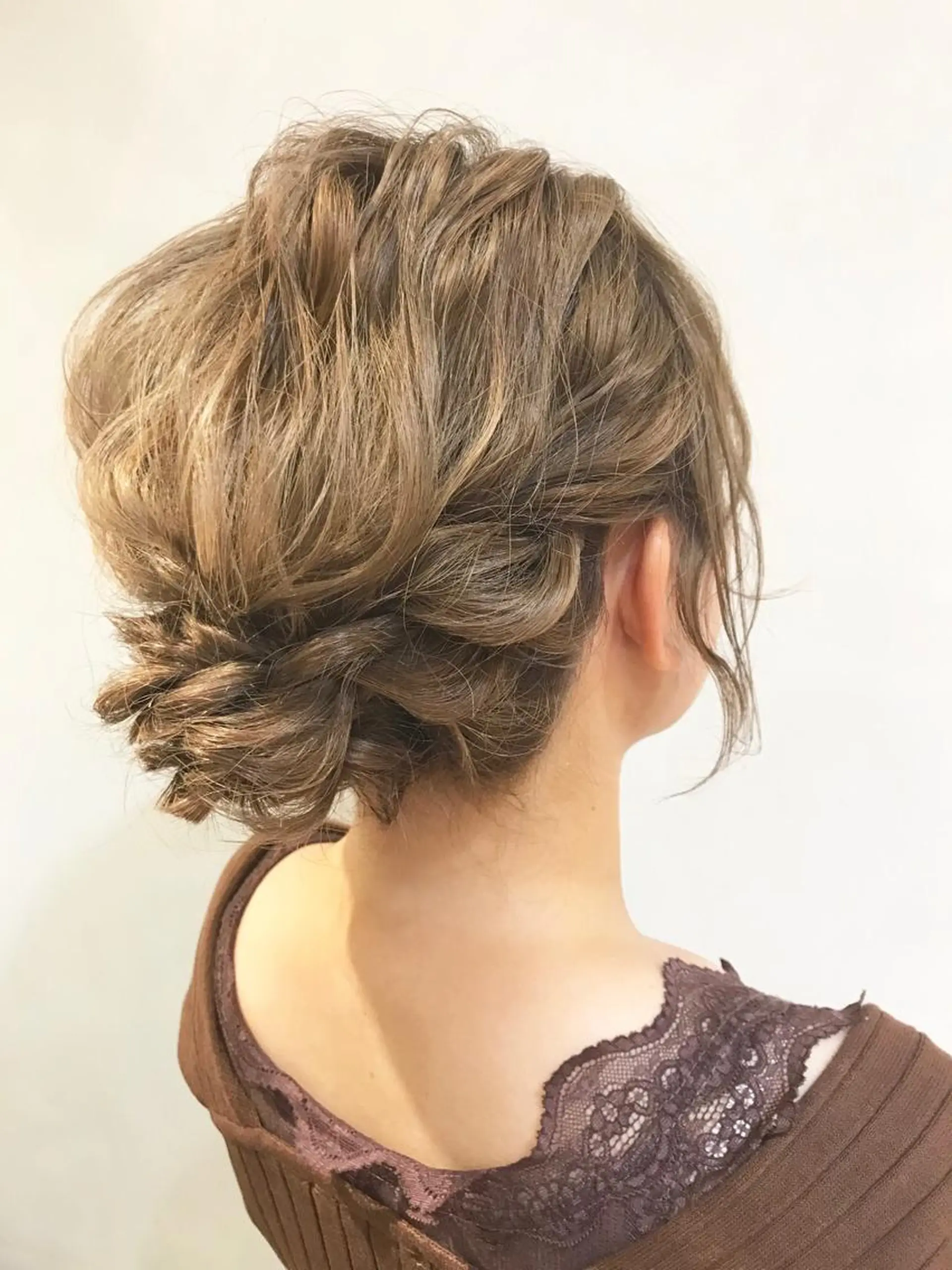 セミロング ヘアアレンジ 結婚式・ブライダル Neolive Cava 相模大野店所属・sola: neoliveのヘアスタイル