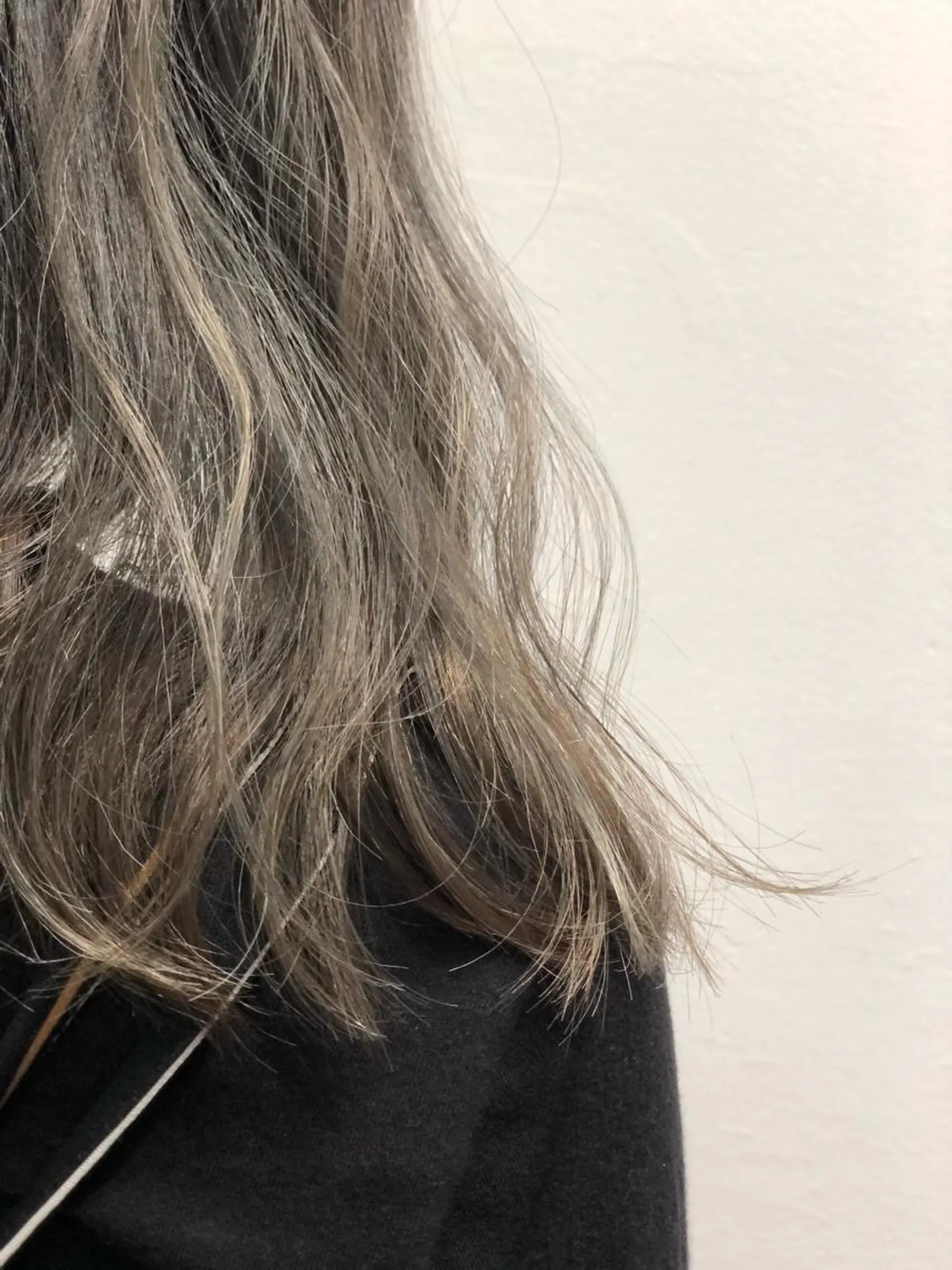 ミディアム カラー グレージュ ハイライトカラー ハイライト Tao所属・藤川 大智のヘアスタイル