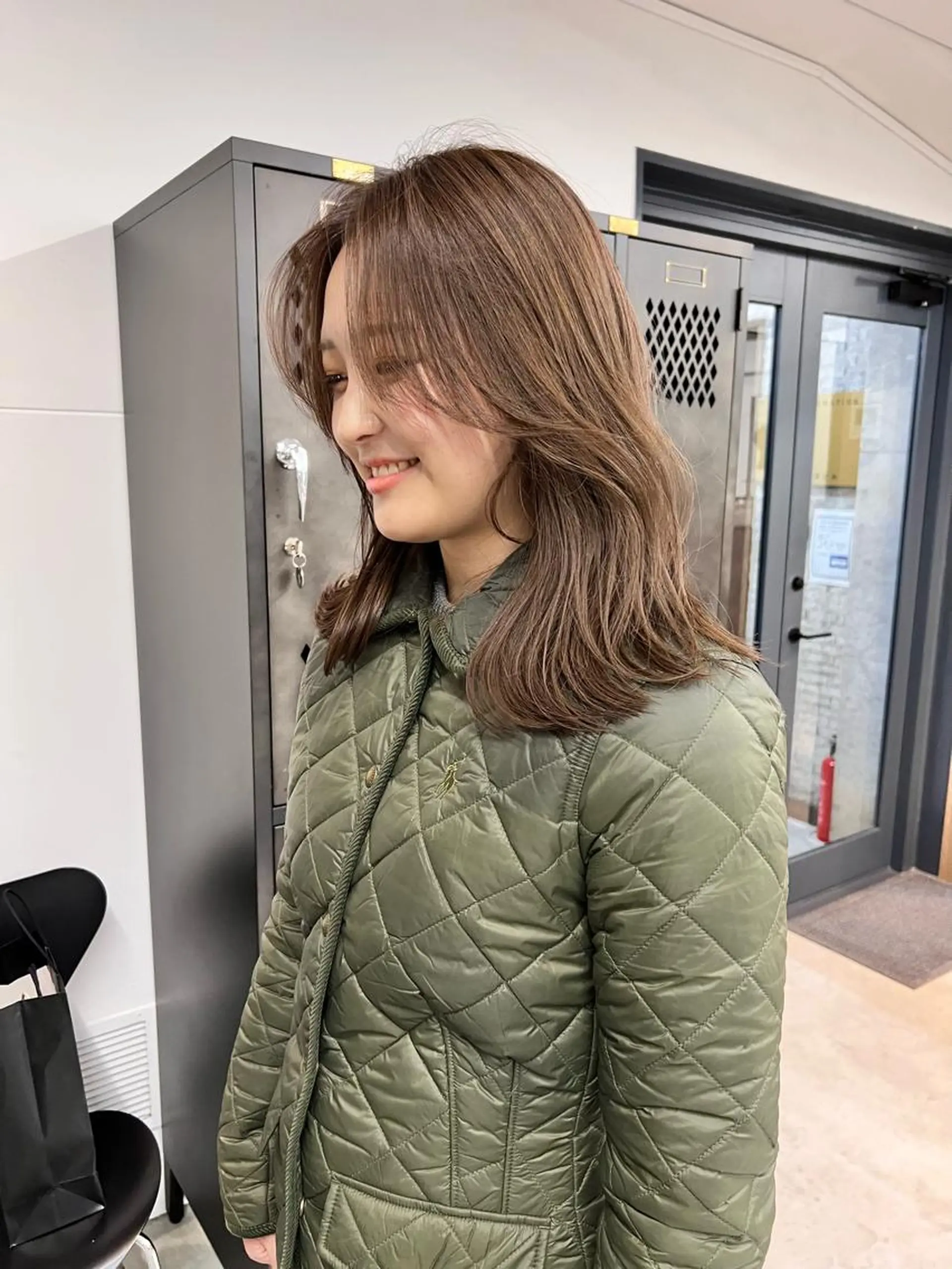 セミロング カラー ヘアカラー 樫原裕二 /柔らかいカラーのヘアスタイル