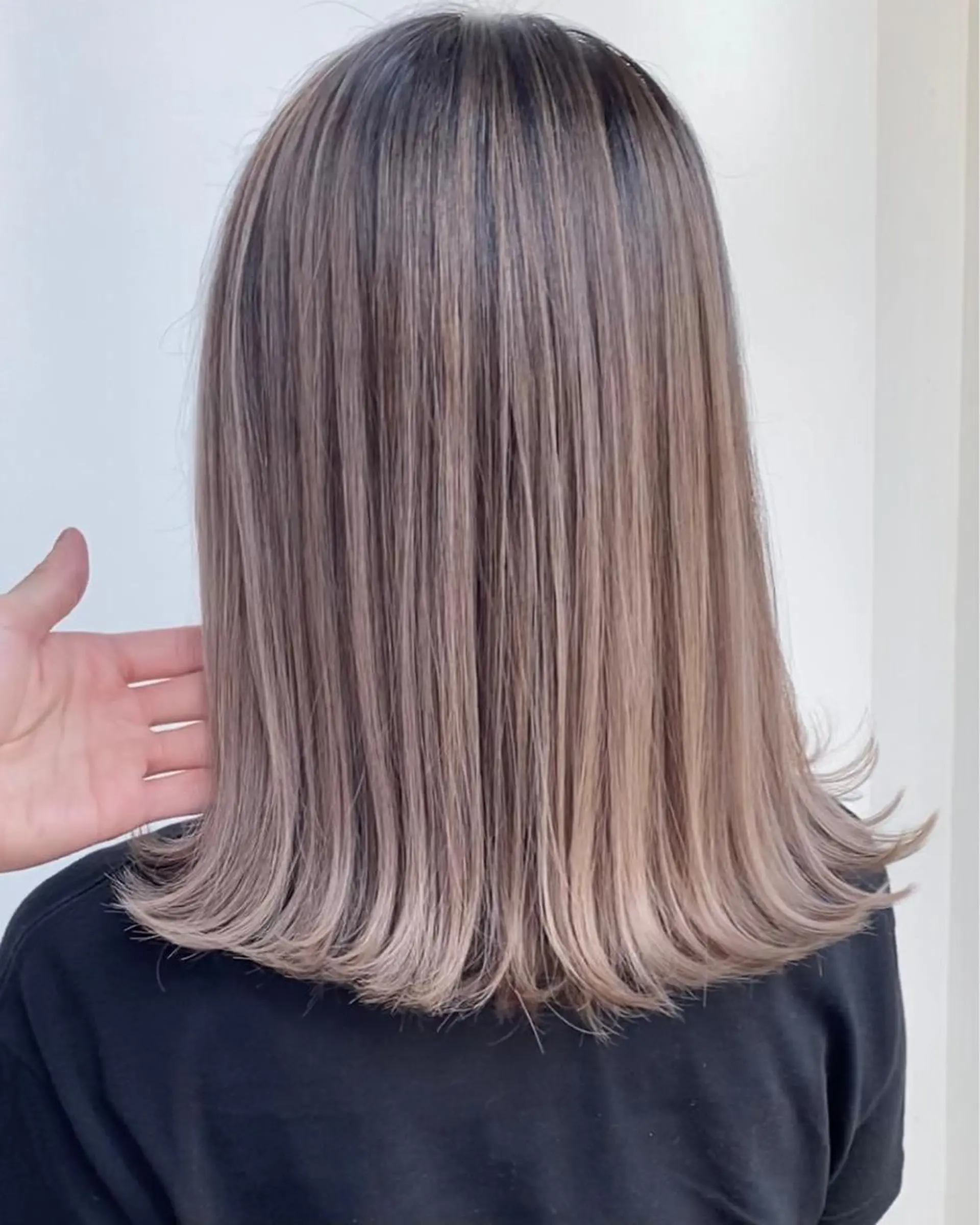 ミディアム トップスタイリスト ✨KIRIKA中野✨のヘアスタイル