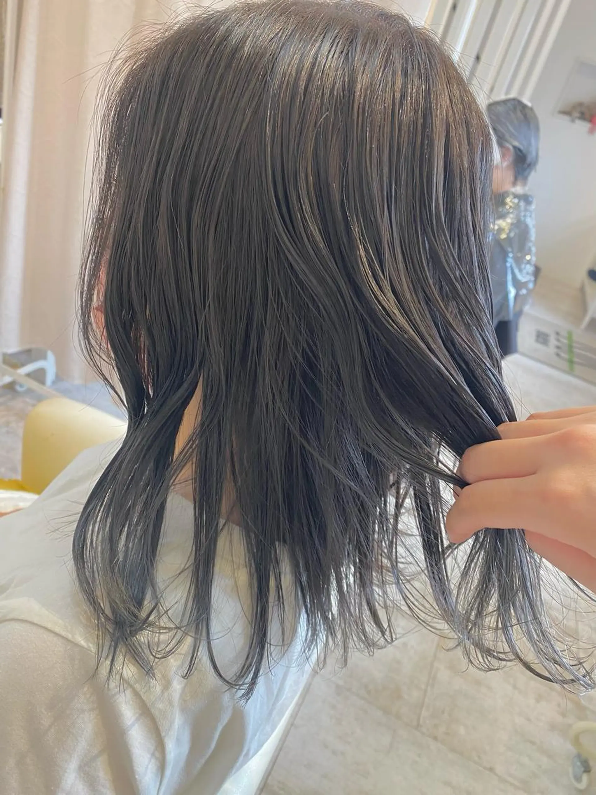 セミロング カラー ヘアアレンジ Design Color🐰アユミのヘアスタイル