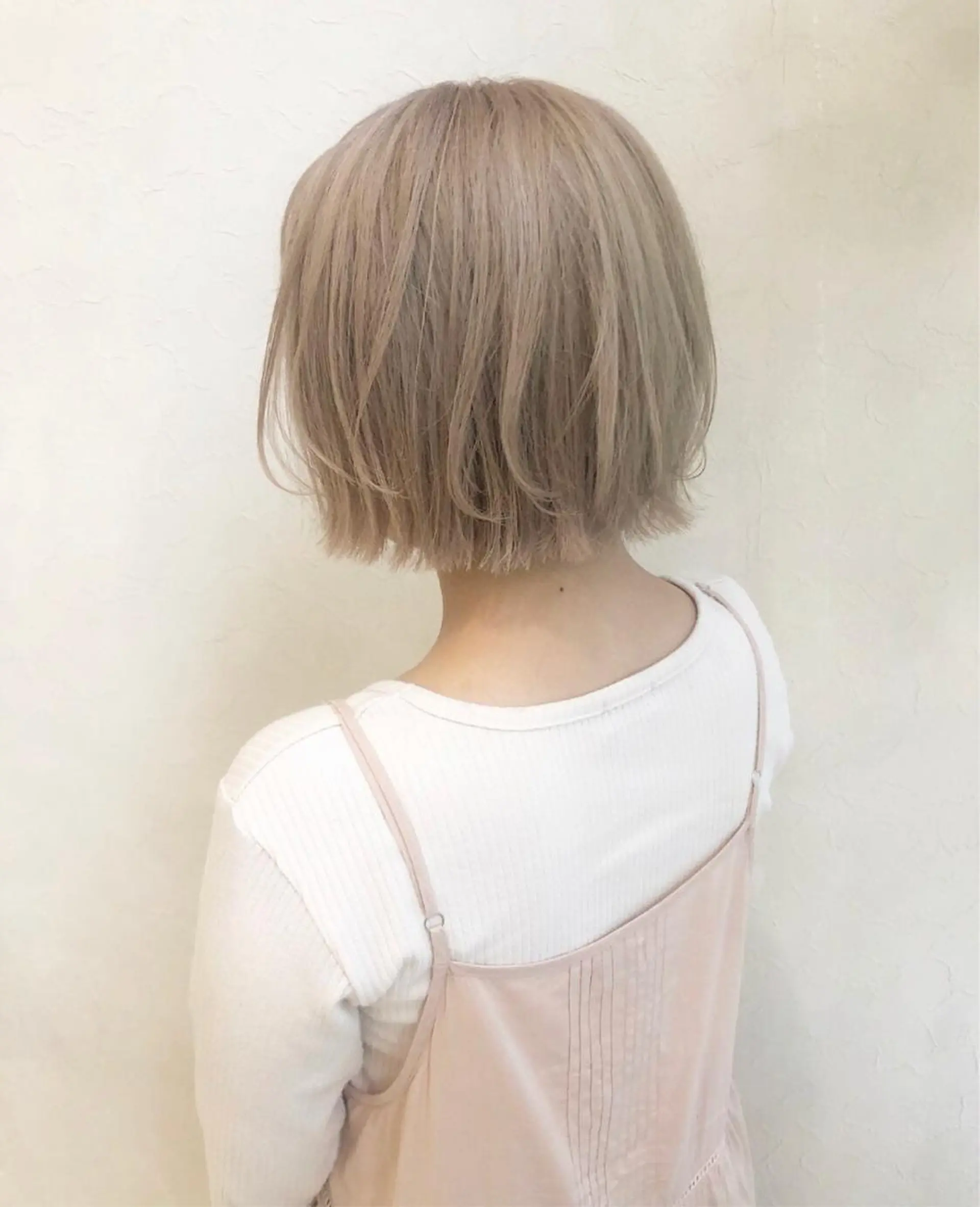 ショート カラー nakahara madokaのヘアスタイル