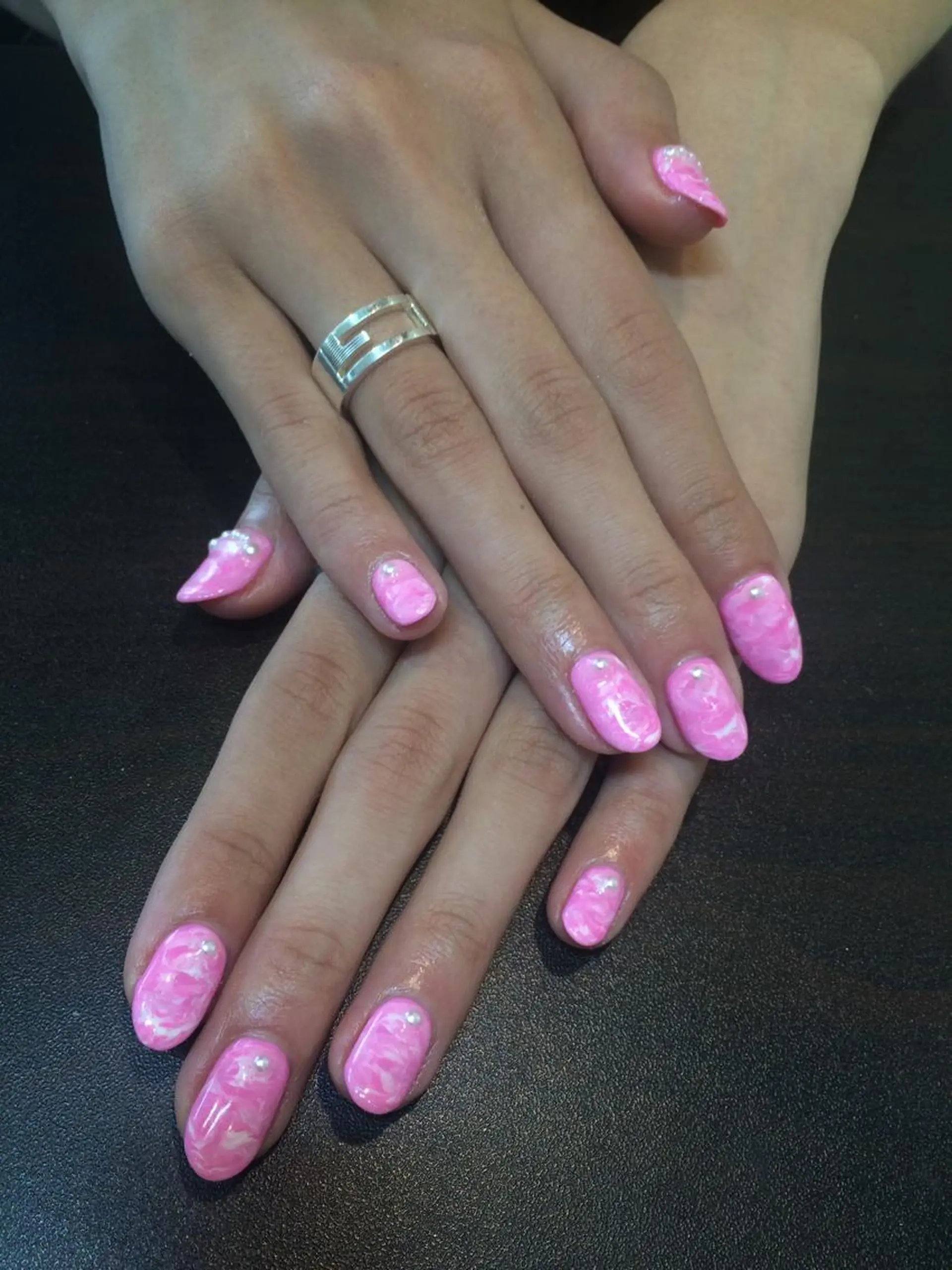 ネイル 大理石ネイル(マーブル) ピンク M nail はやまうららのネイルデザイン