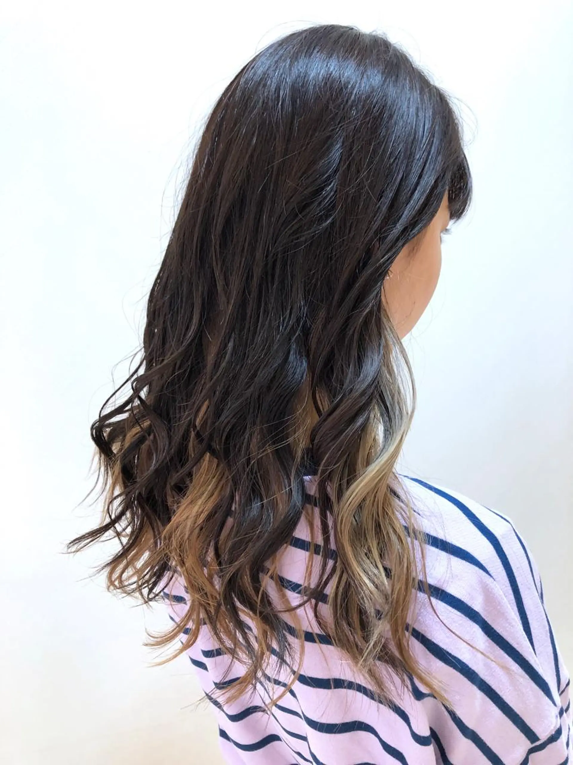 ロング カラー ベージュカラー インナーカラー ミルクティーベージュ ヘアカラー トリートメント 🌈ぷる艶カラー🌈 髪質改善👑柳沼尚貴のヘアスタイル