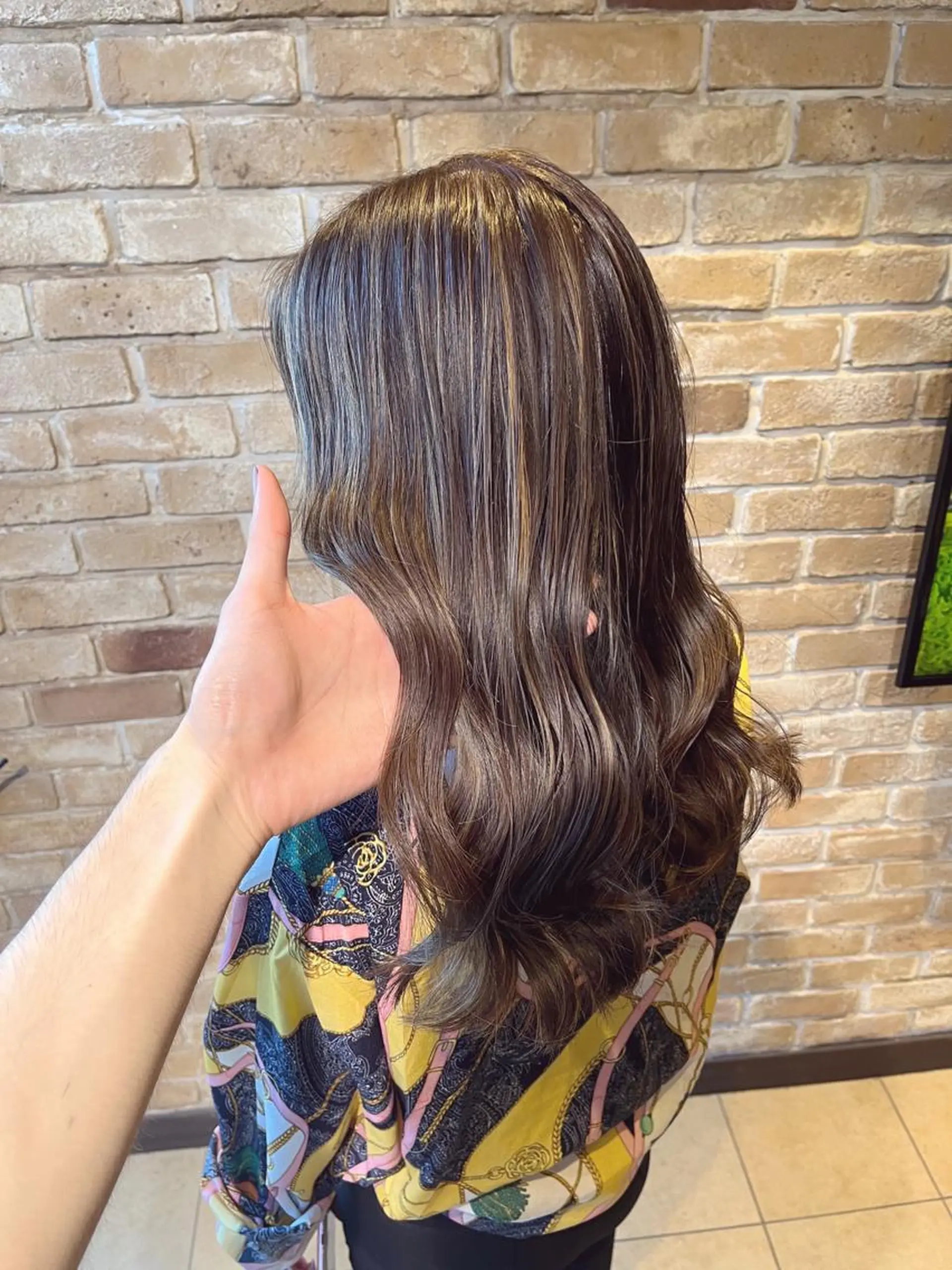 ロング 🧡ミルクティー/ レイヤー🧡ショウナのヘアスタイル