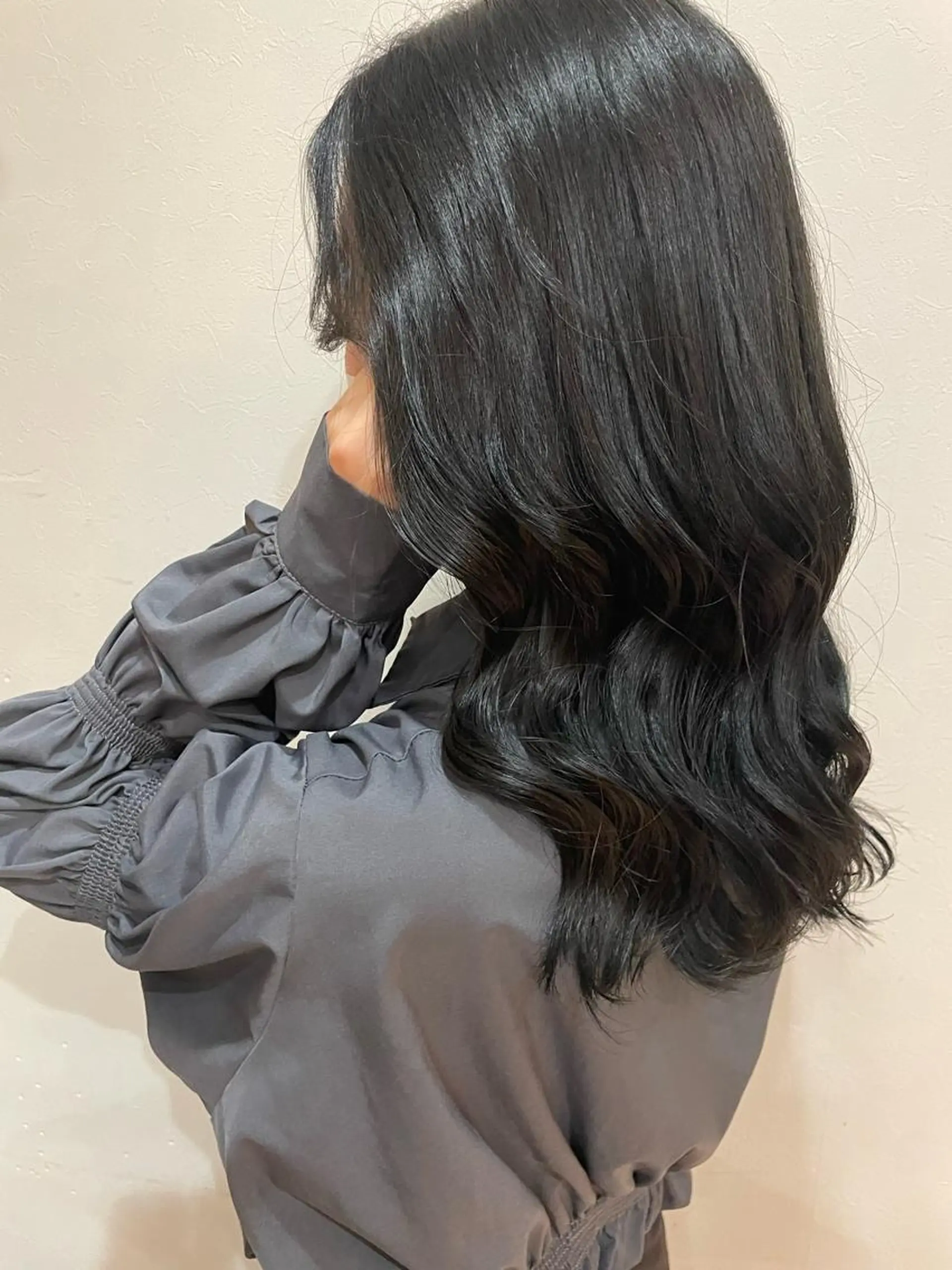 ロング Freez オオヤブ カホのヘアスタイル