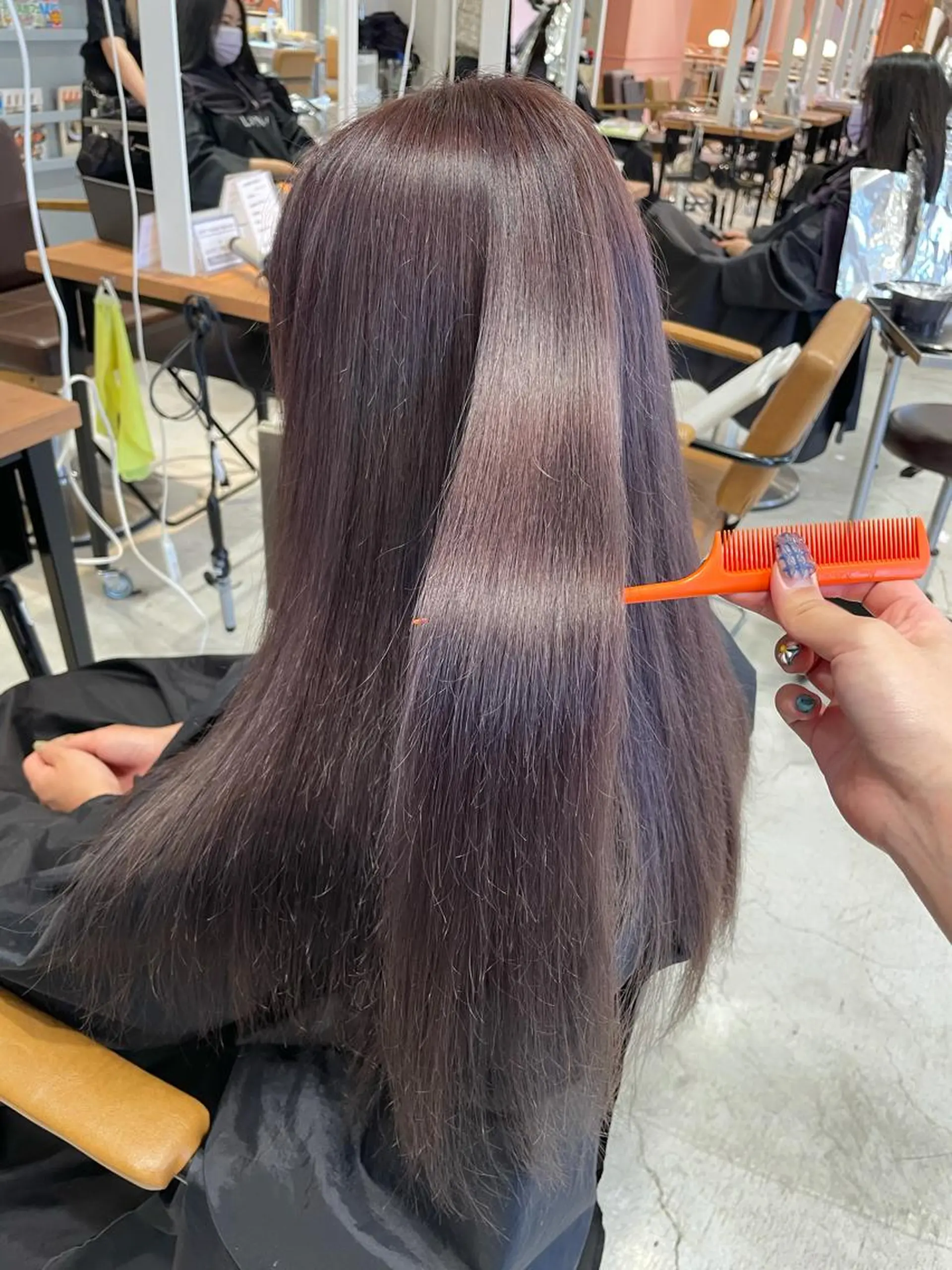 ロング カラー パープルカラー 艶ハイトーン👑♡ NATSUKIのヘアスタイル