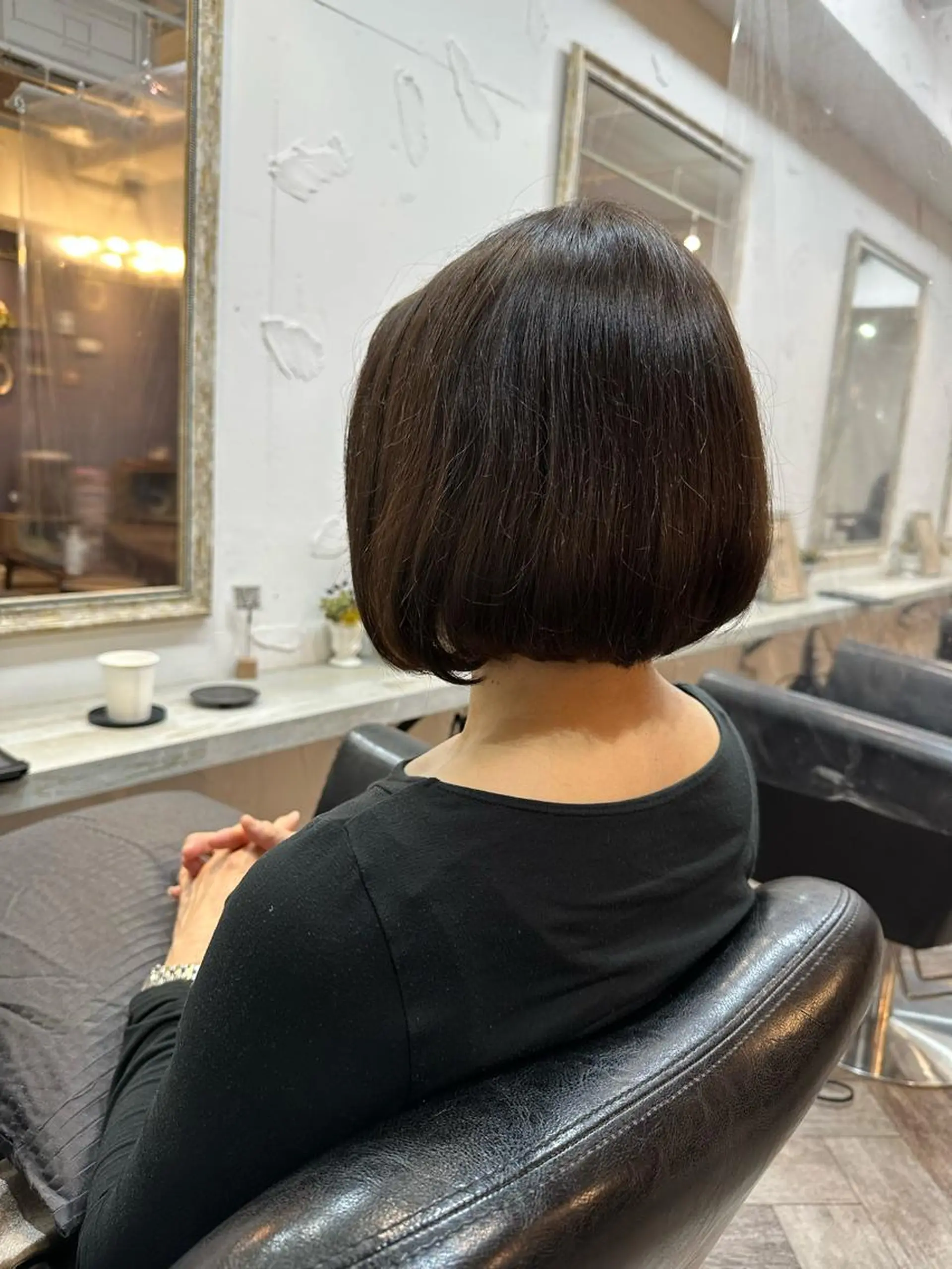 ショート カラー カット ヘアカラー トリートメント 庭山 理沙のヘアスタイル