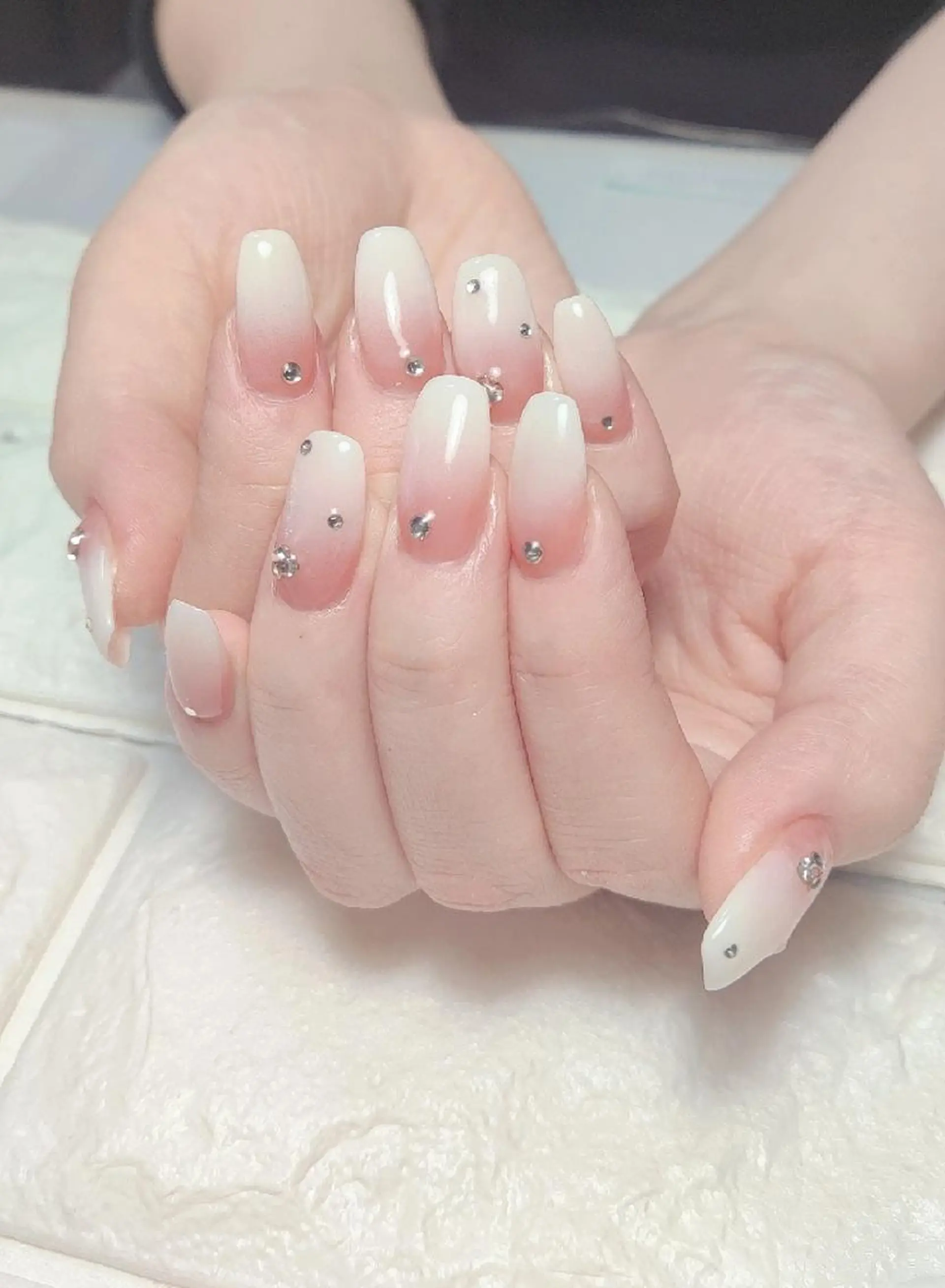 ネイル ハンドネイル E·U·B ネイル所属・横浜市中区曙町 E·U·Bネイルのネイルデザイン