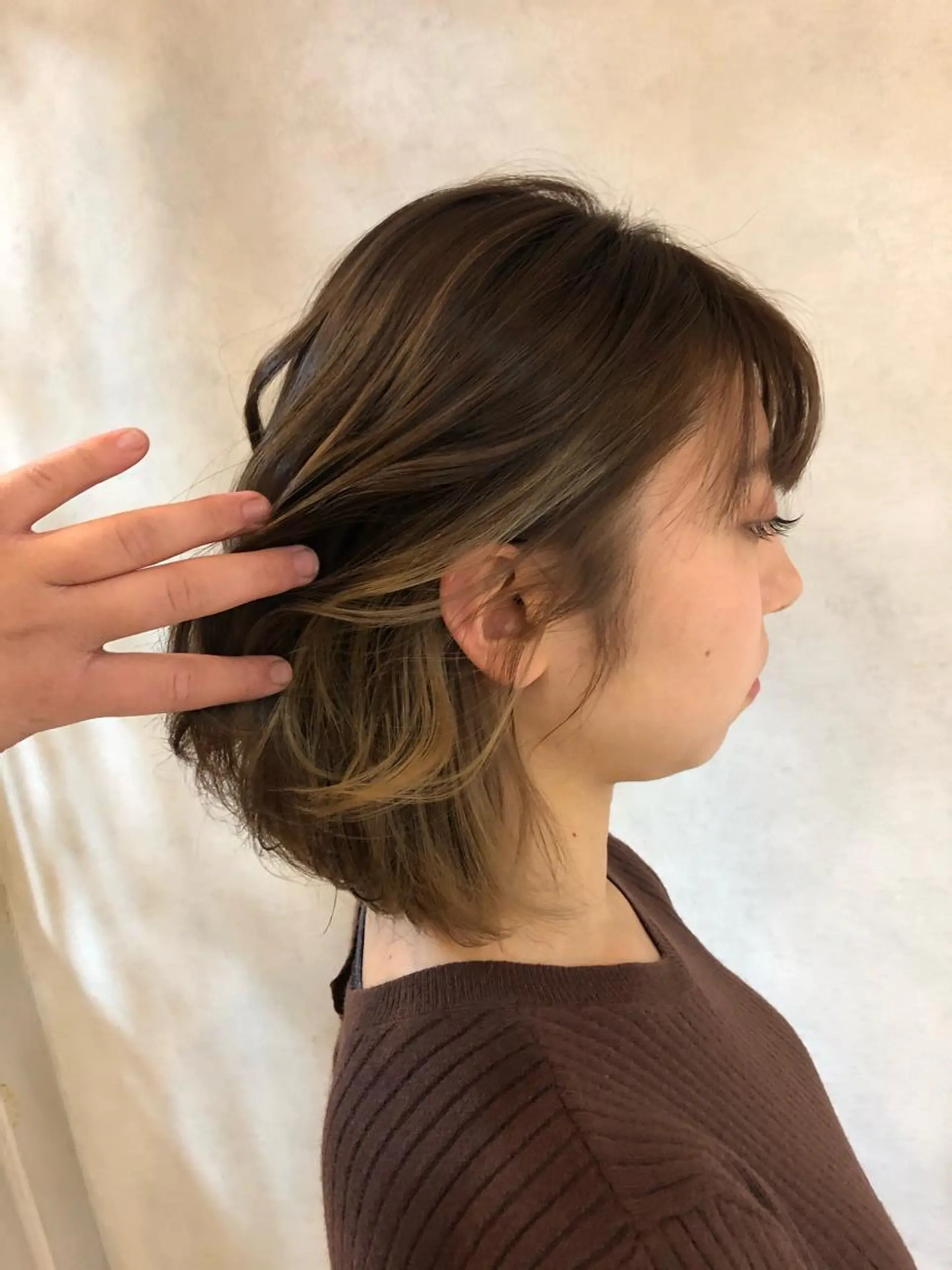 ショート カラー バレイヤージュ レイヤーカット HAIR DESIGN vif所属・大久保 遥日のヘアスタイル
