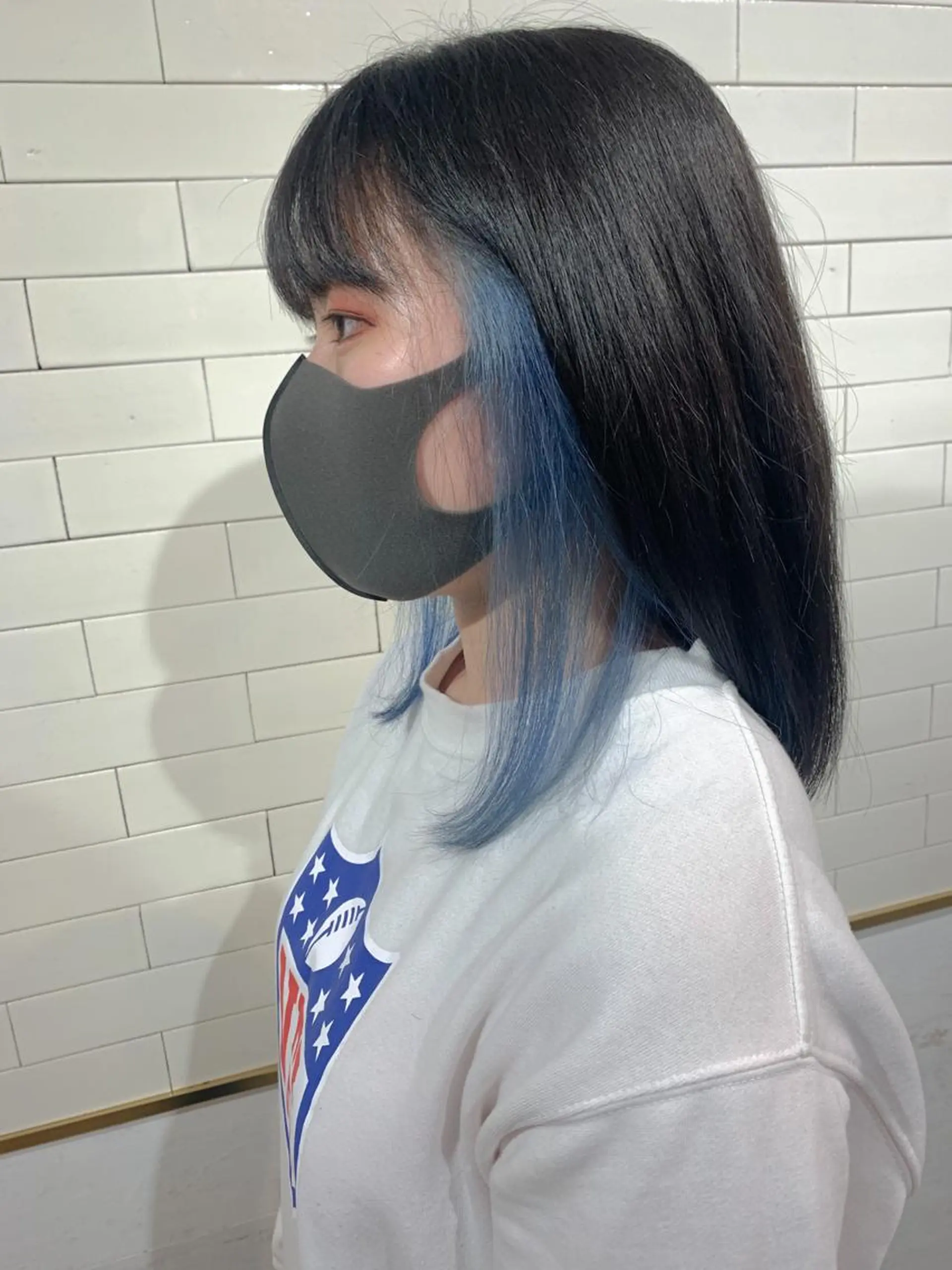 セミロング カラー ブリーチ ブルーカラー ケアブリーチ ヘアカラー トリートメント ヘアセット 🦋レイヤーカット ミドリカワ🦋のヘアスタイル