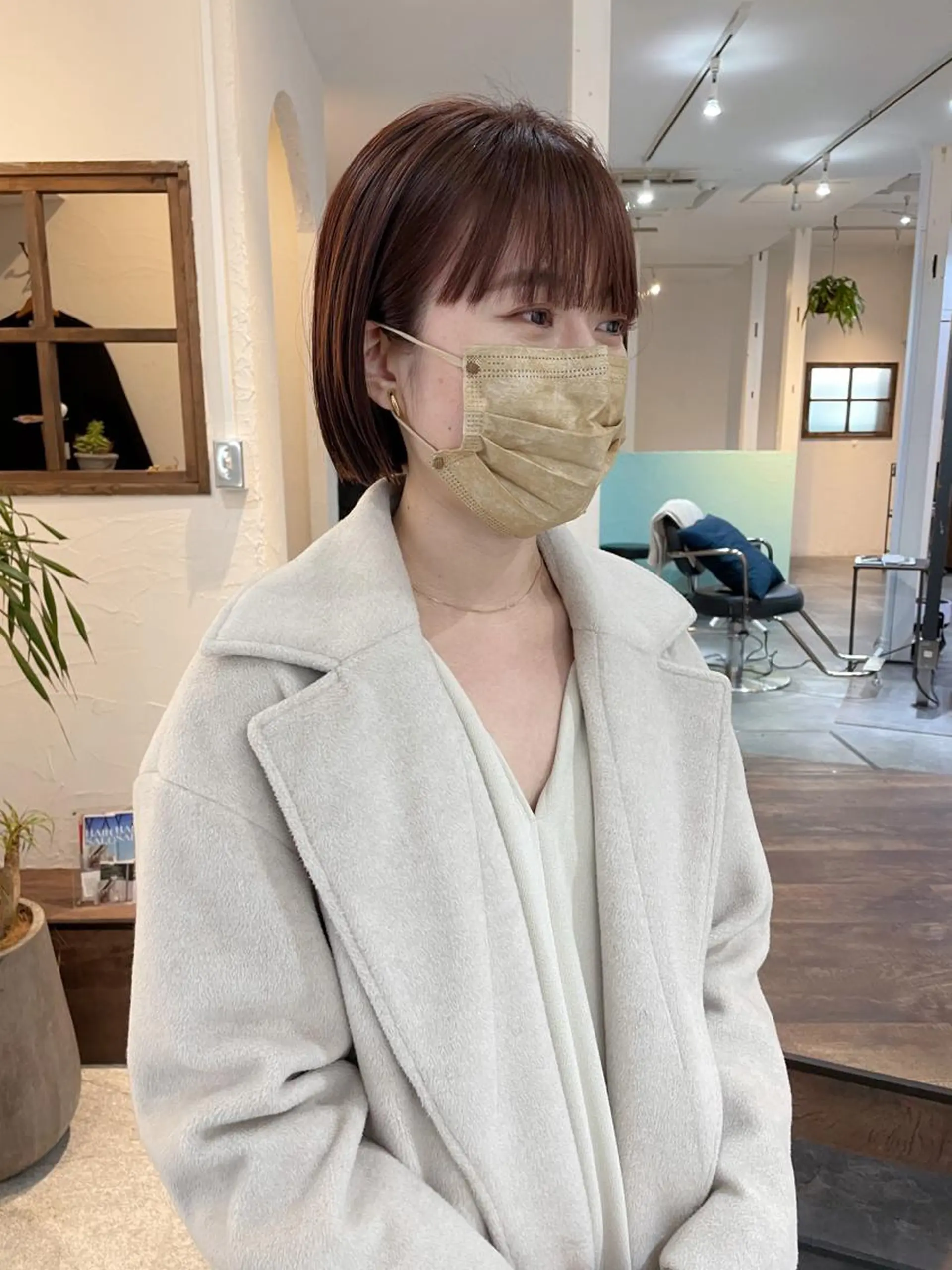 ショート カラー 高橋 愛美のヘアスタイル