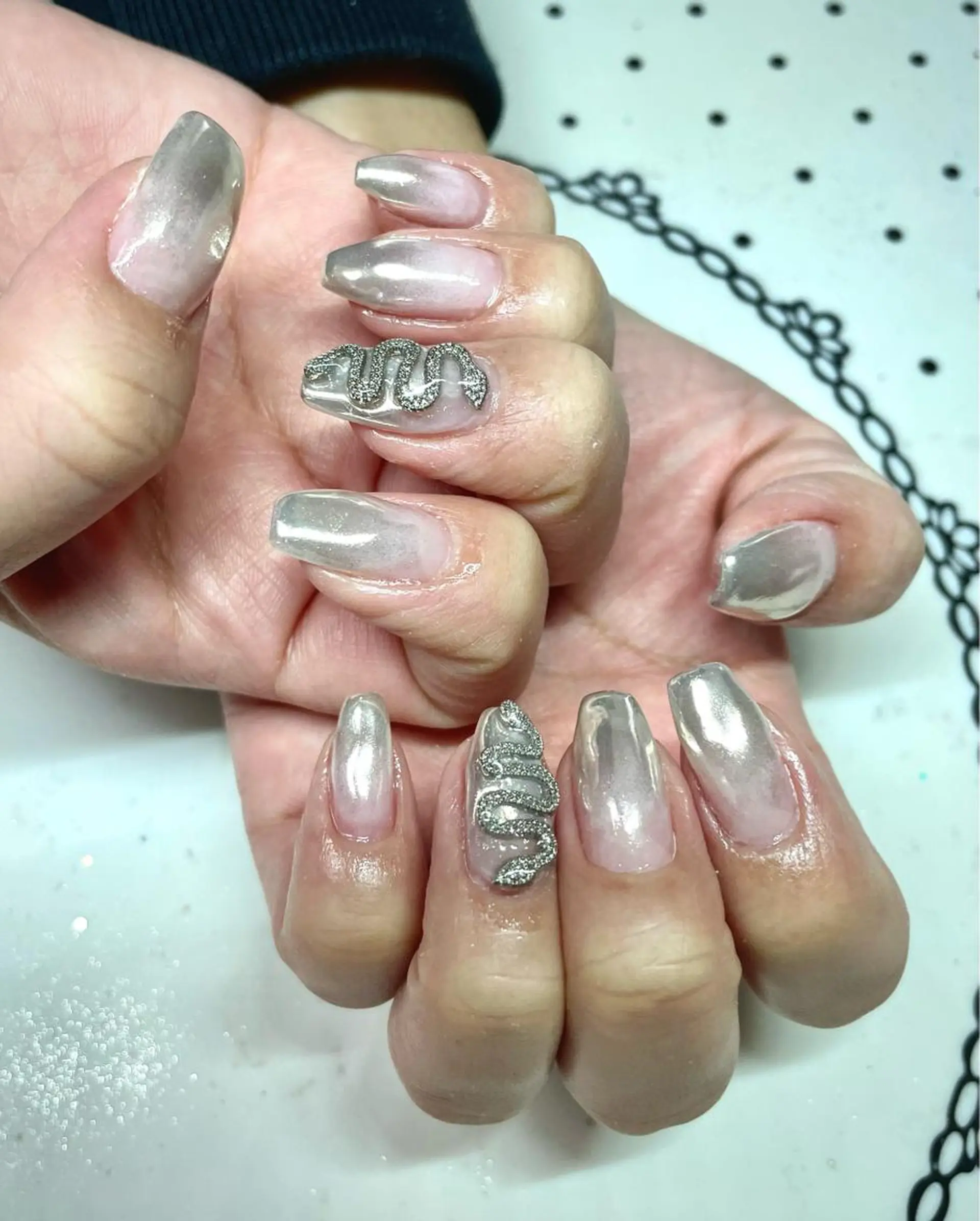 ネイル ハンドネイル nailsalon sugarr所属・nailist cocoのネイルデザイン