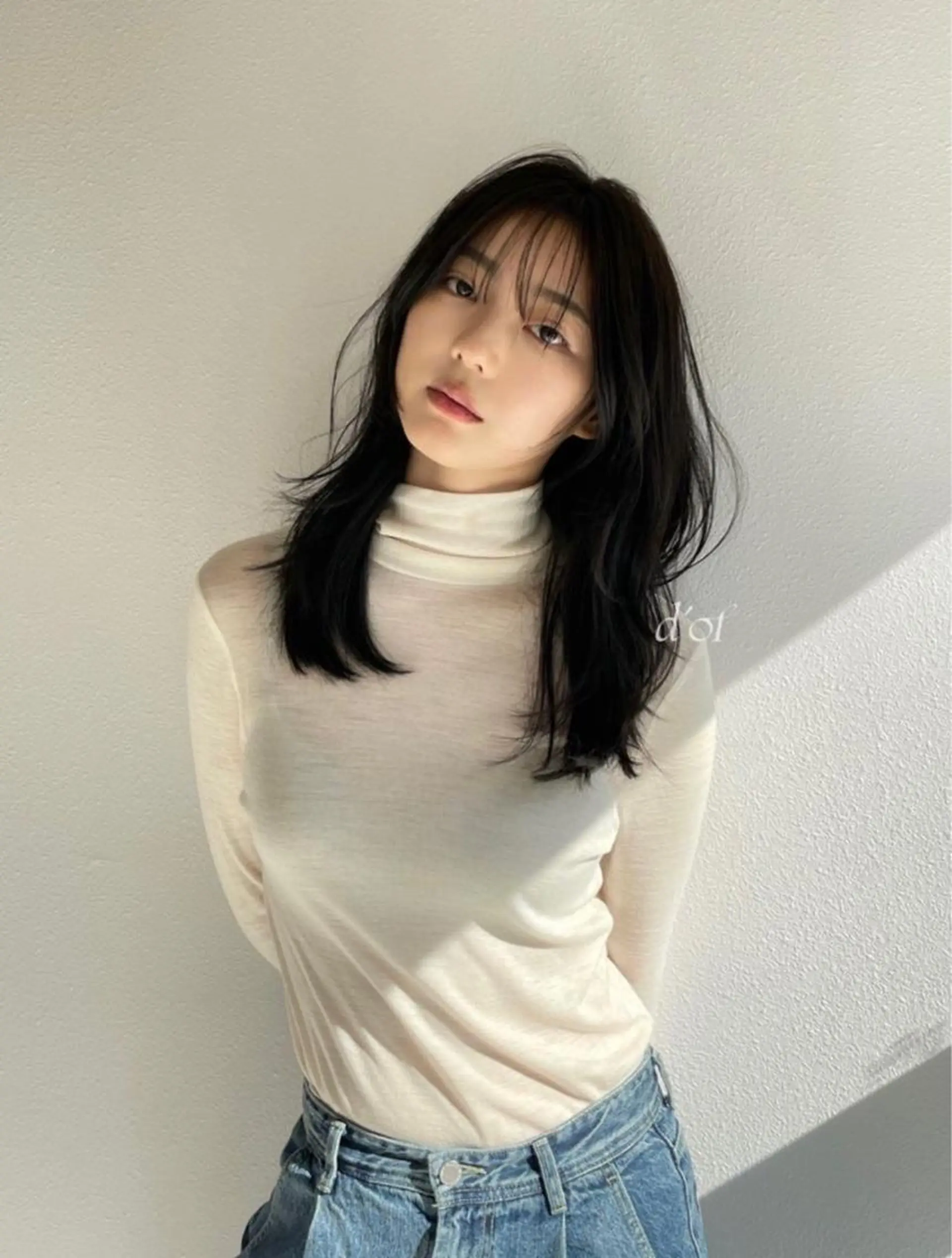 セミロング 韓国風ヘア レイヤーカット 🪽艶感× hair ｜kazaneのヘアスタイル