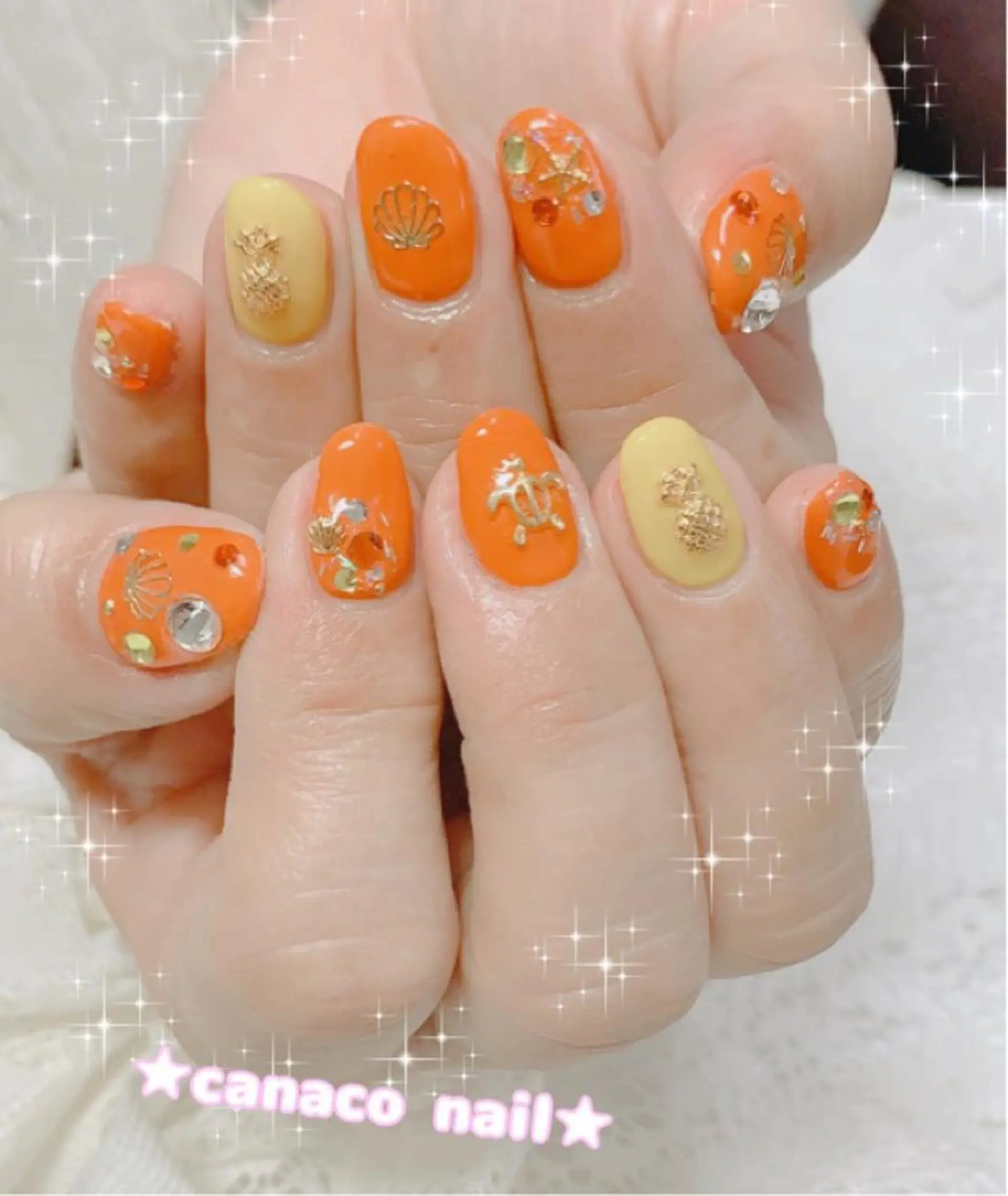ネイル アートネイル ジェルネイル パラジェル ストーンネイル ハンドネイル ハンドケア Felice所属・ベテランネイル cnc  nailのネイルデザイン