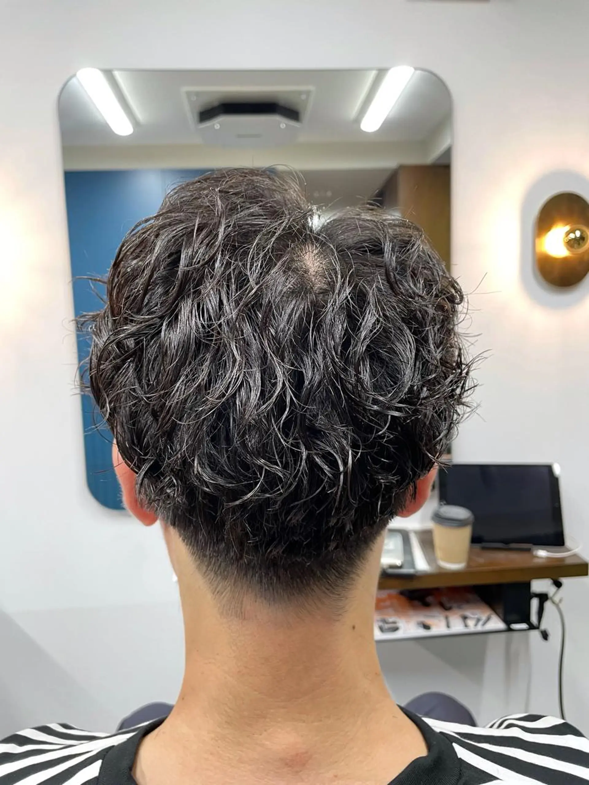 ショート パーマ メンズ 守屋 寿哉のヘアスタイル